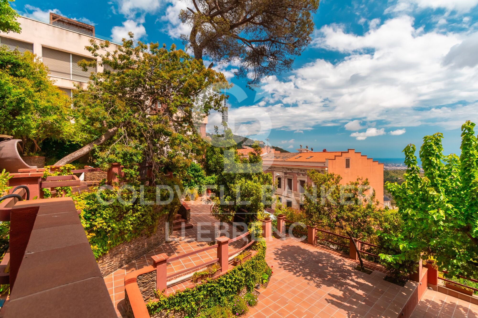 Exclusiva Casa con Vistas Panorámicas en venta en Vallvidrera