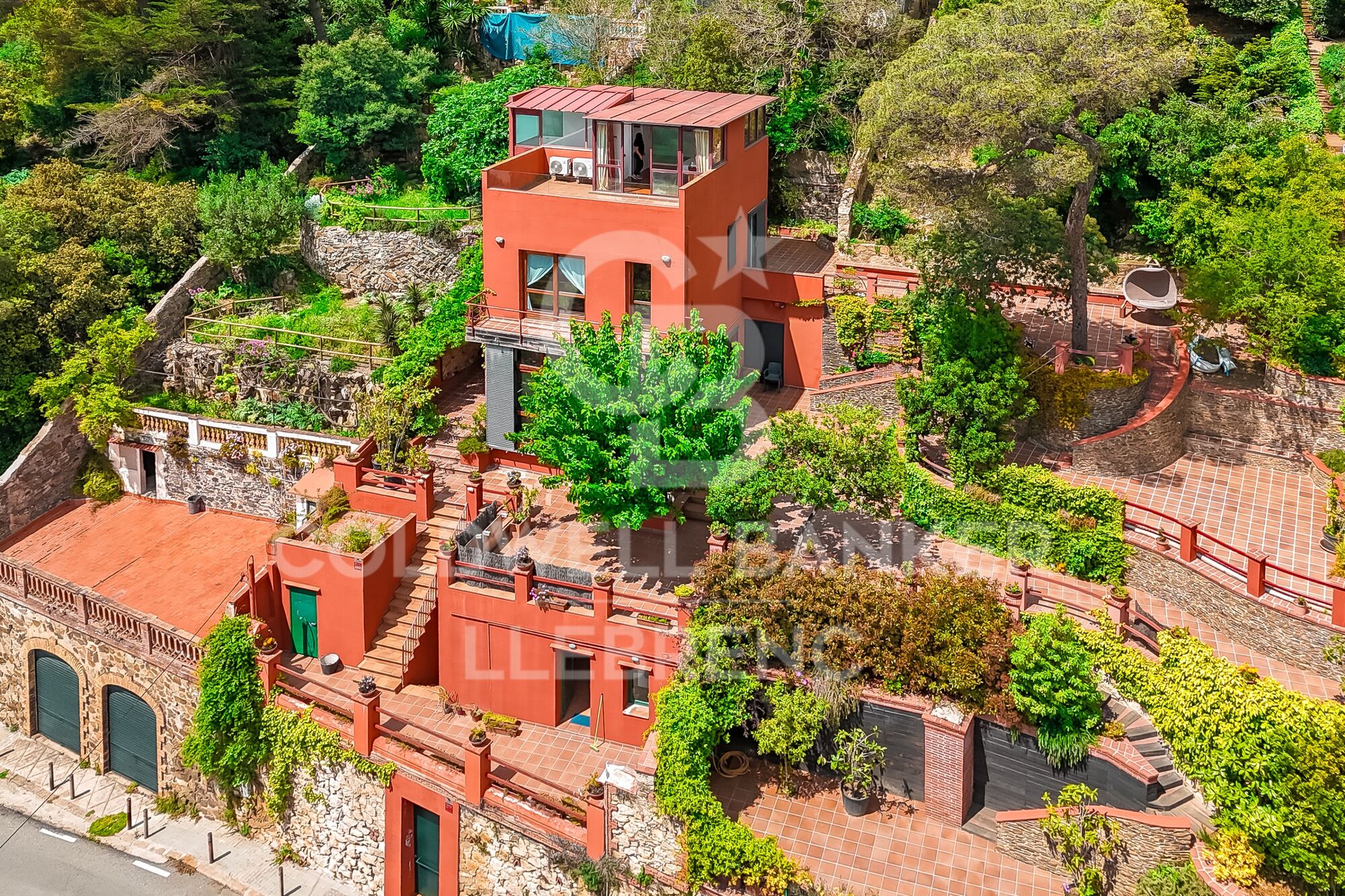 Exclusiva Casa con Vistas Panorámicas en venta en Vallvidrera