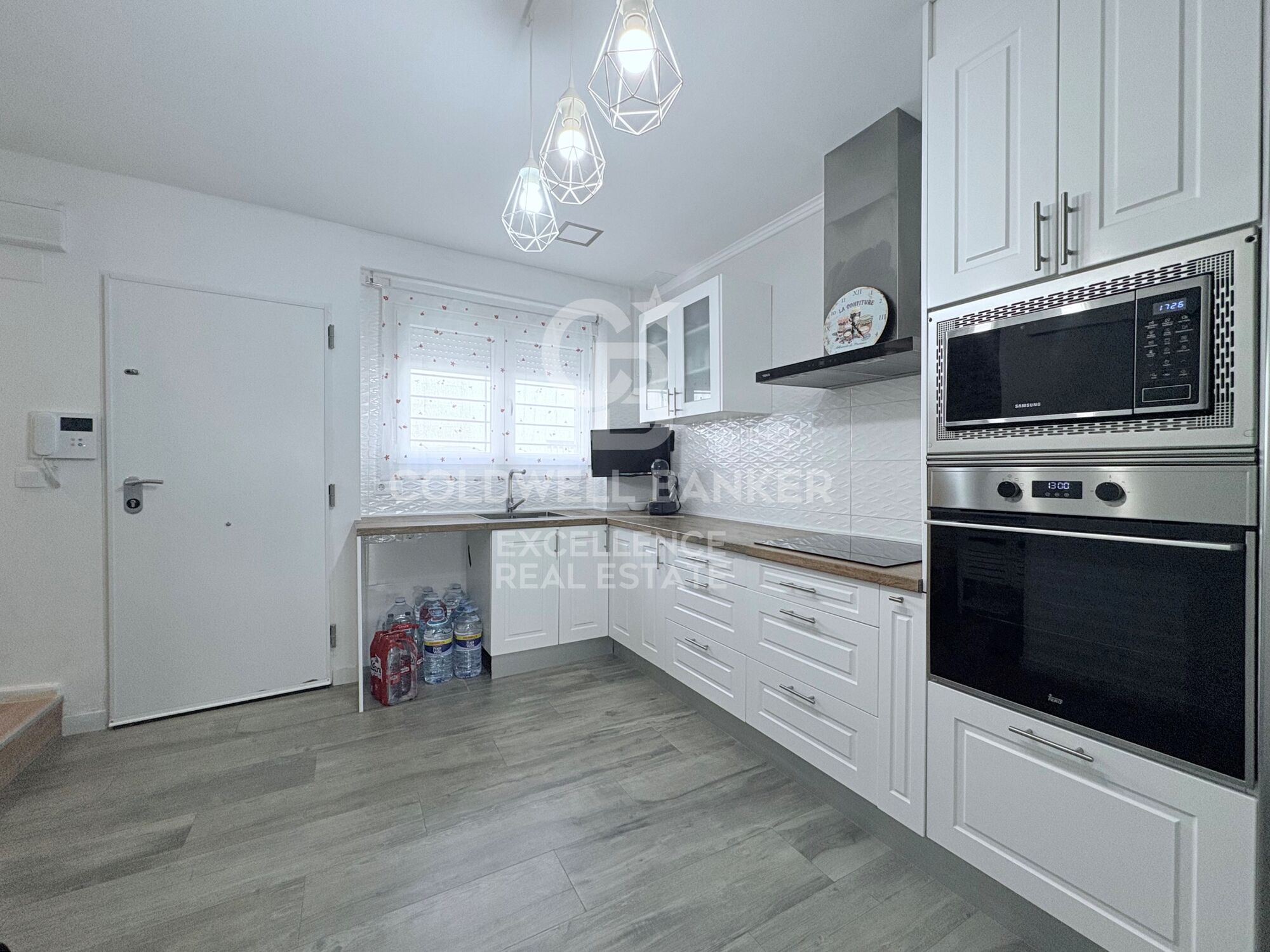 Charmante Maison de Village à Moncada