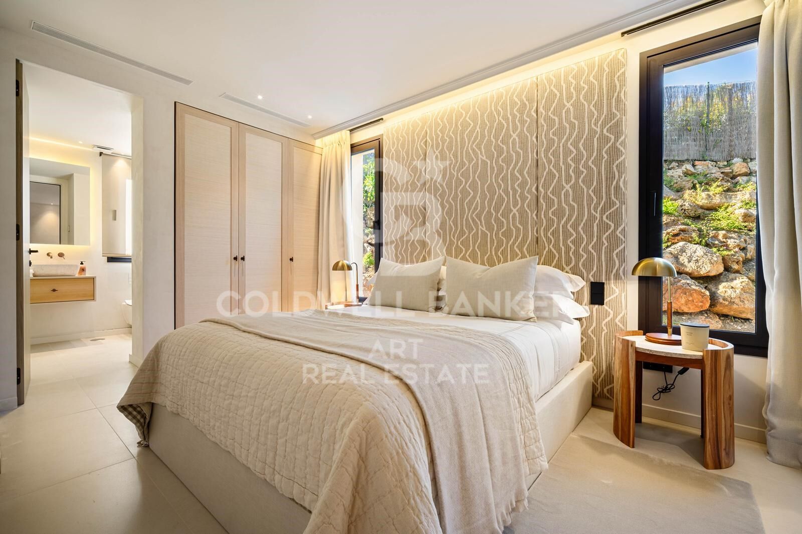 Elegant Mediterranean villa with modern luxury in Nueva Andalucía