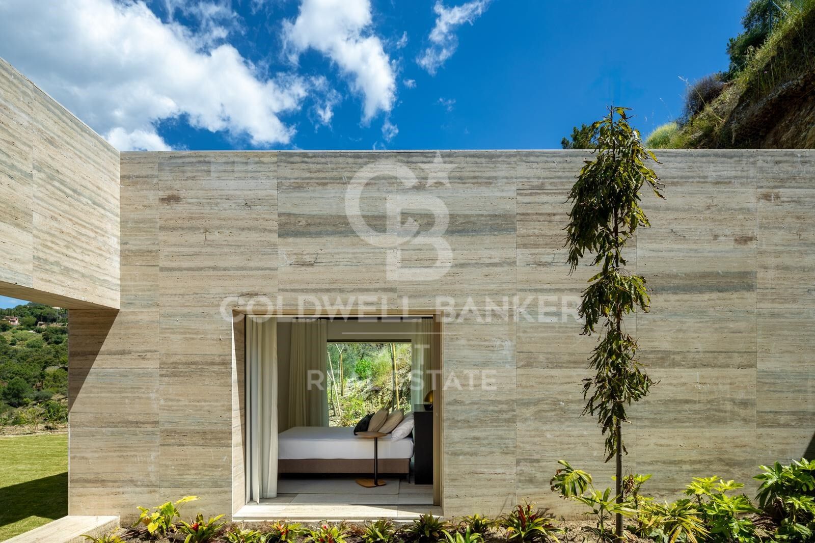 Chef-d'uvre architectural avec vue panoramique sur la mer à El Madroñal