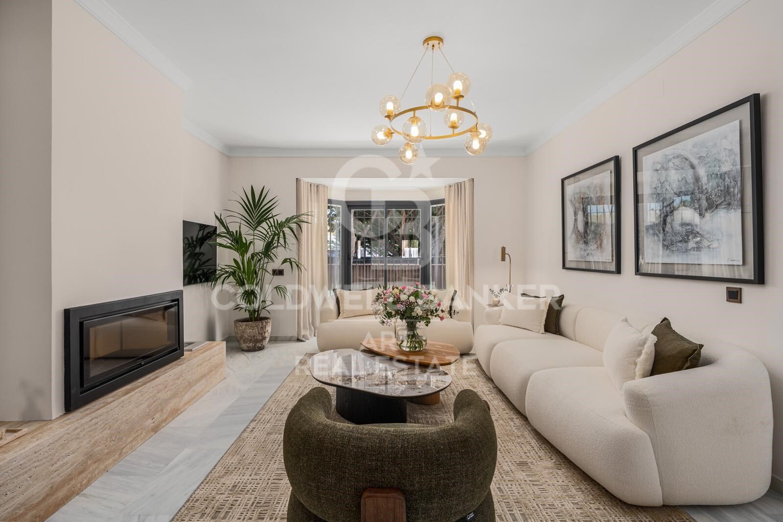 Elegante villa de 6 dormitorios cerca de Puerto Banús con piscina y sauna