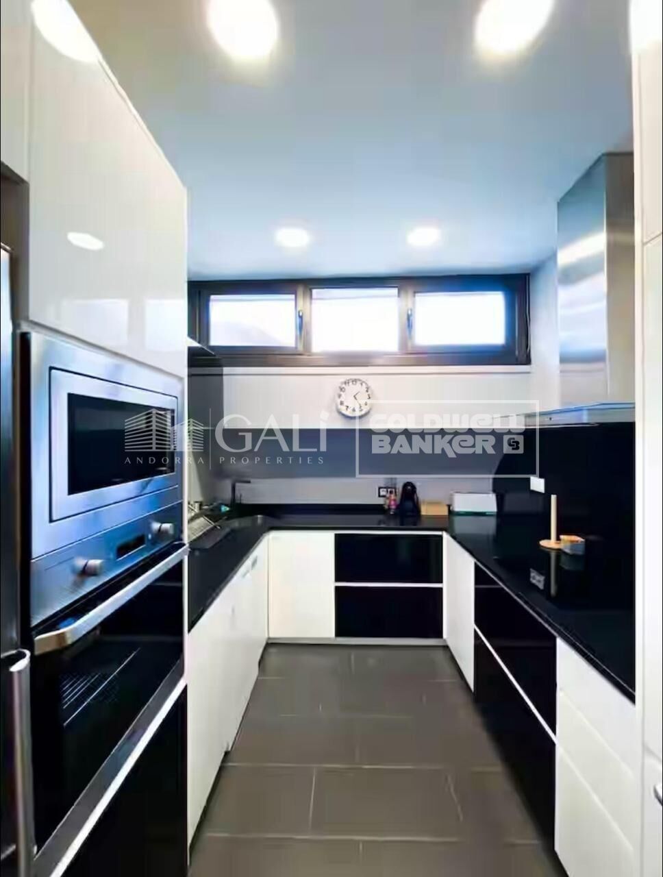 Apartment 2 Bedrooms Sale Encamp