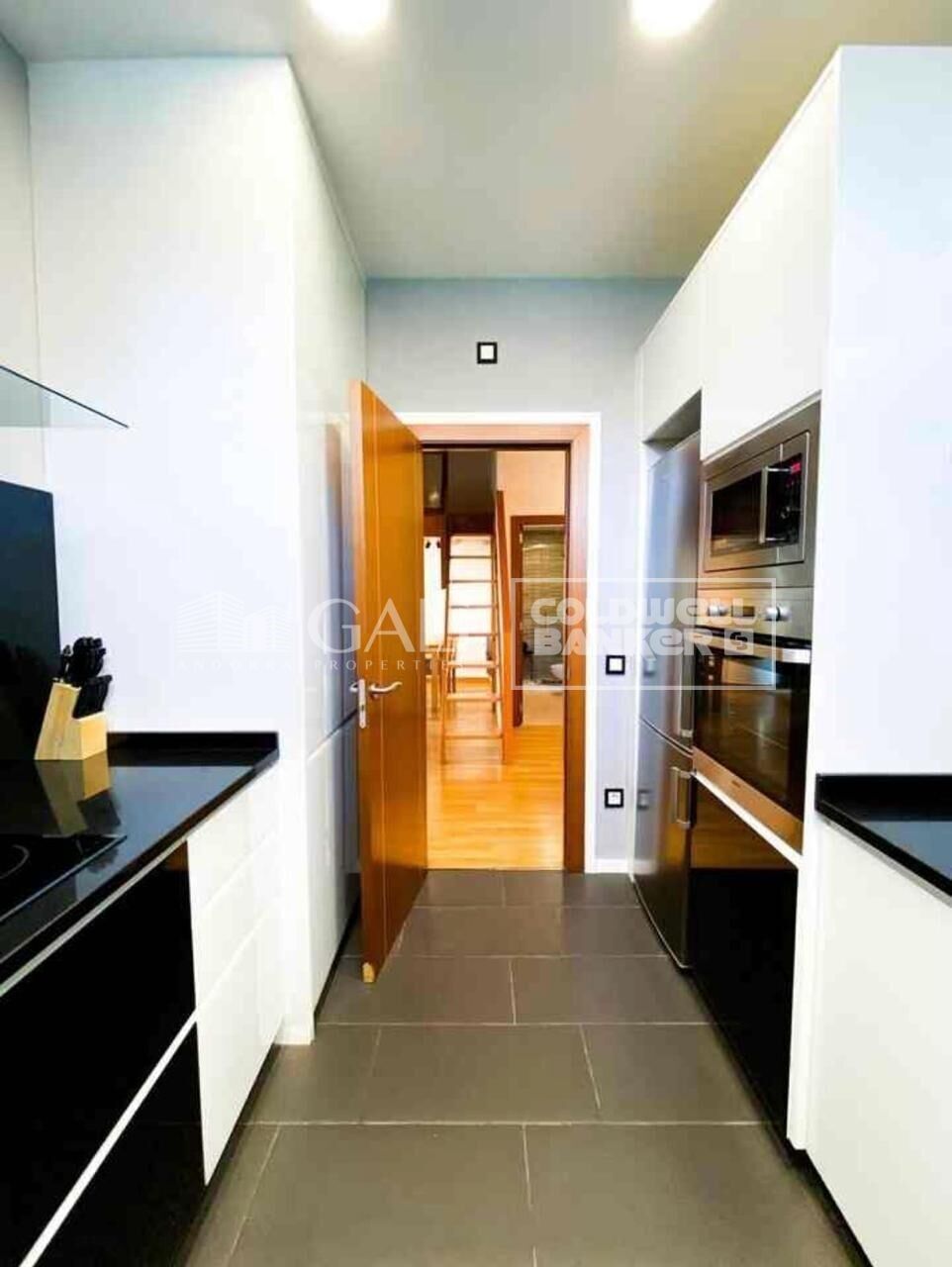 Apartment 2 Bedrooms Sale Encamp
