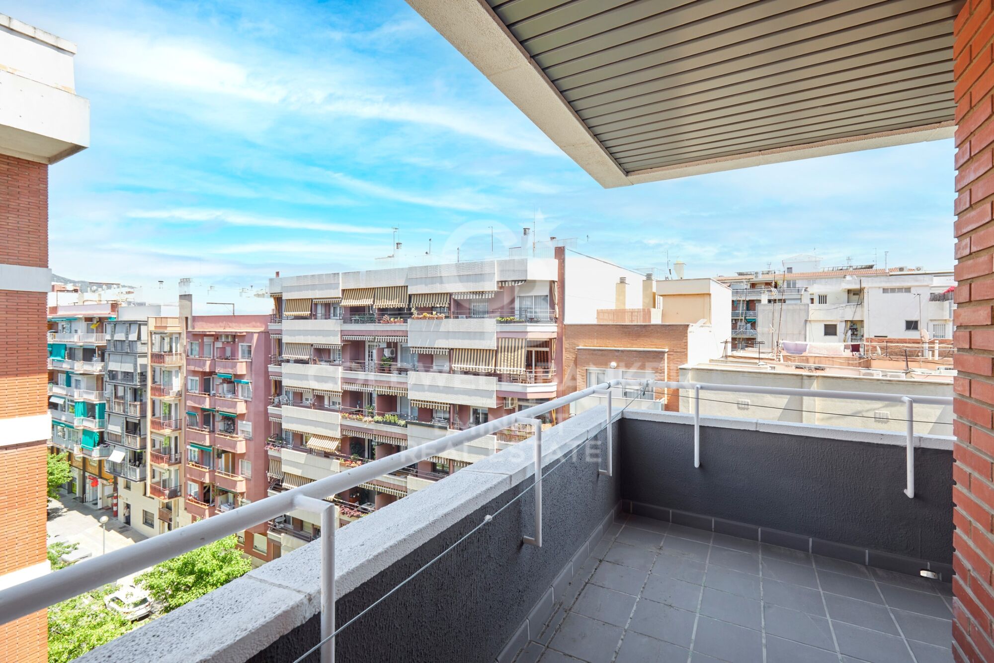 Flat 4 Bedrooms Sale Barcelona