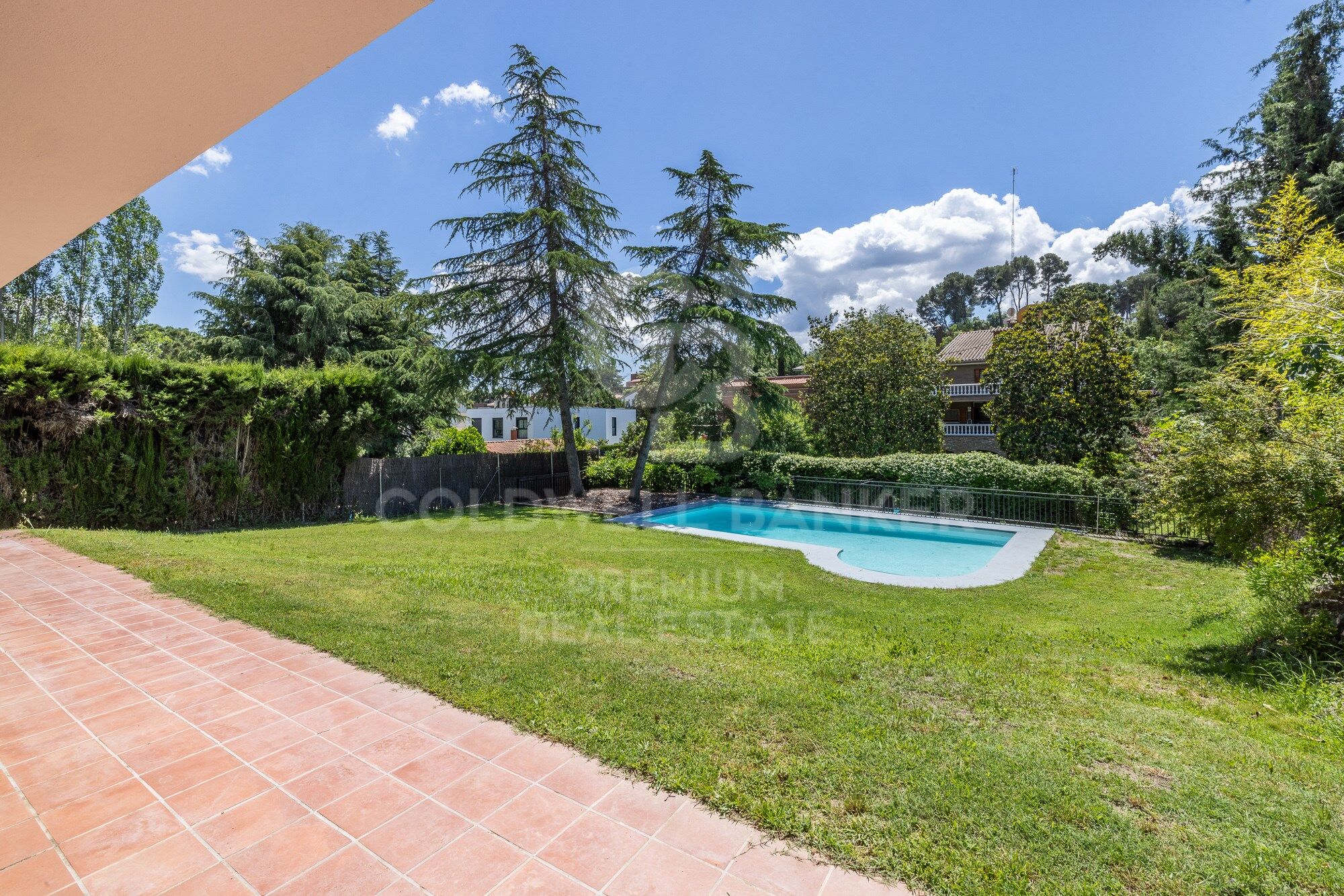 Encantadora casa recién reformada. Oportunidad!!