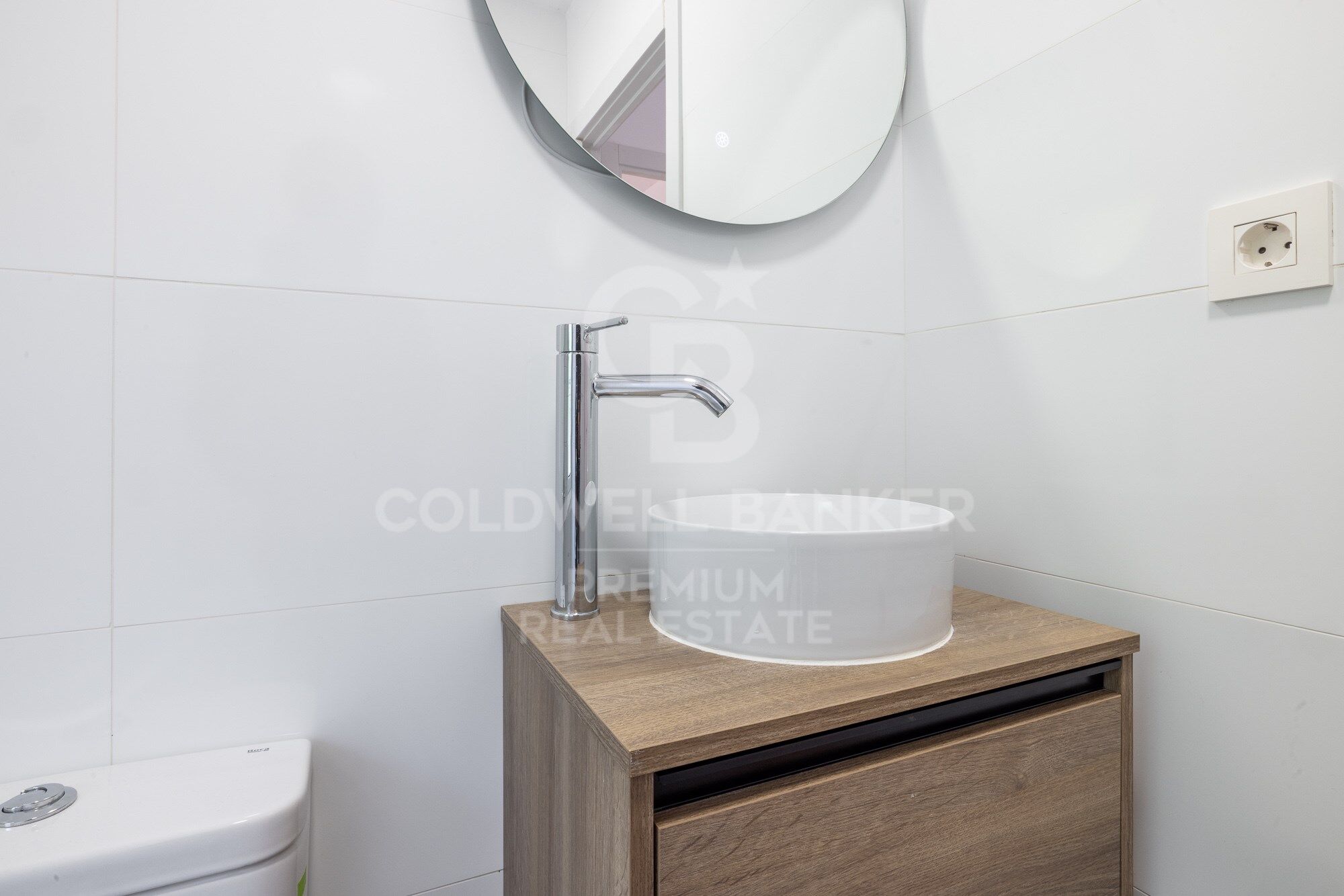 Encantadora casa recién reformada. Oportunidad!!