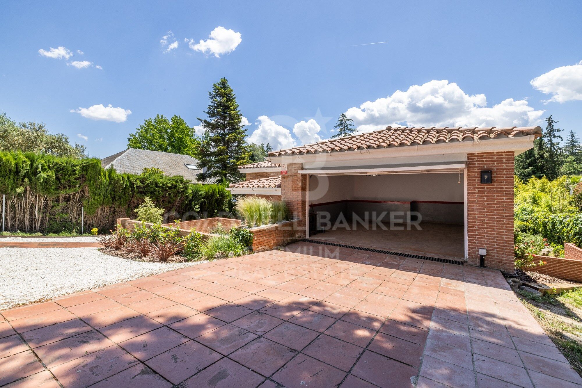 Encantadora casa recién reformada. Oportunidad!!