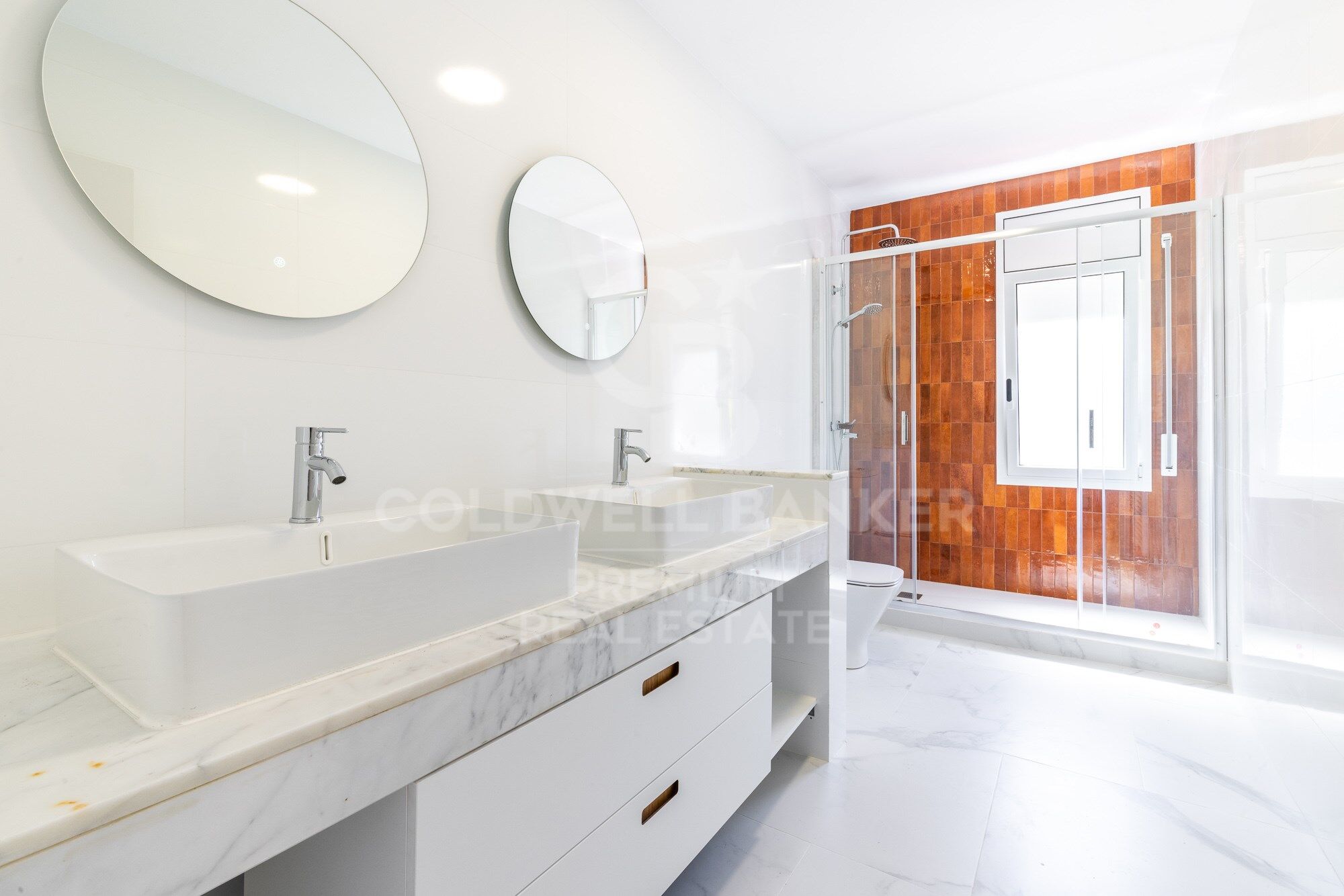 Encantadora casa recién reformada. Oportunidad!!