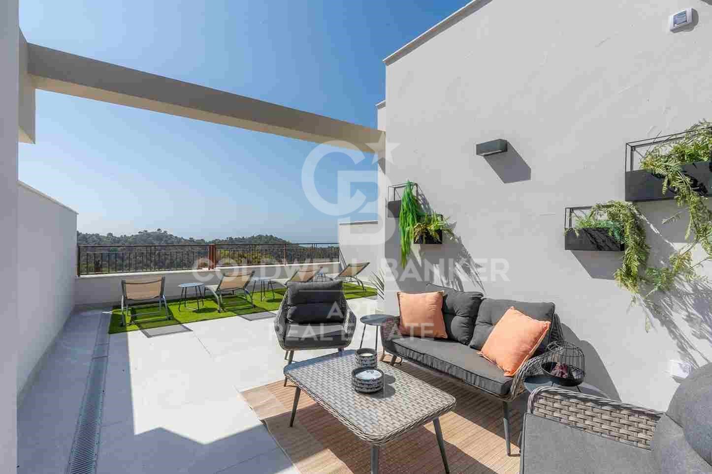 Maisons jumelées avec vue sur Gibraltar à Istán