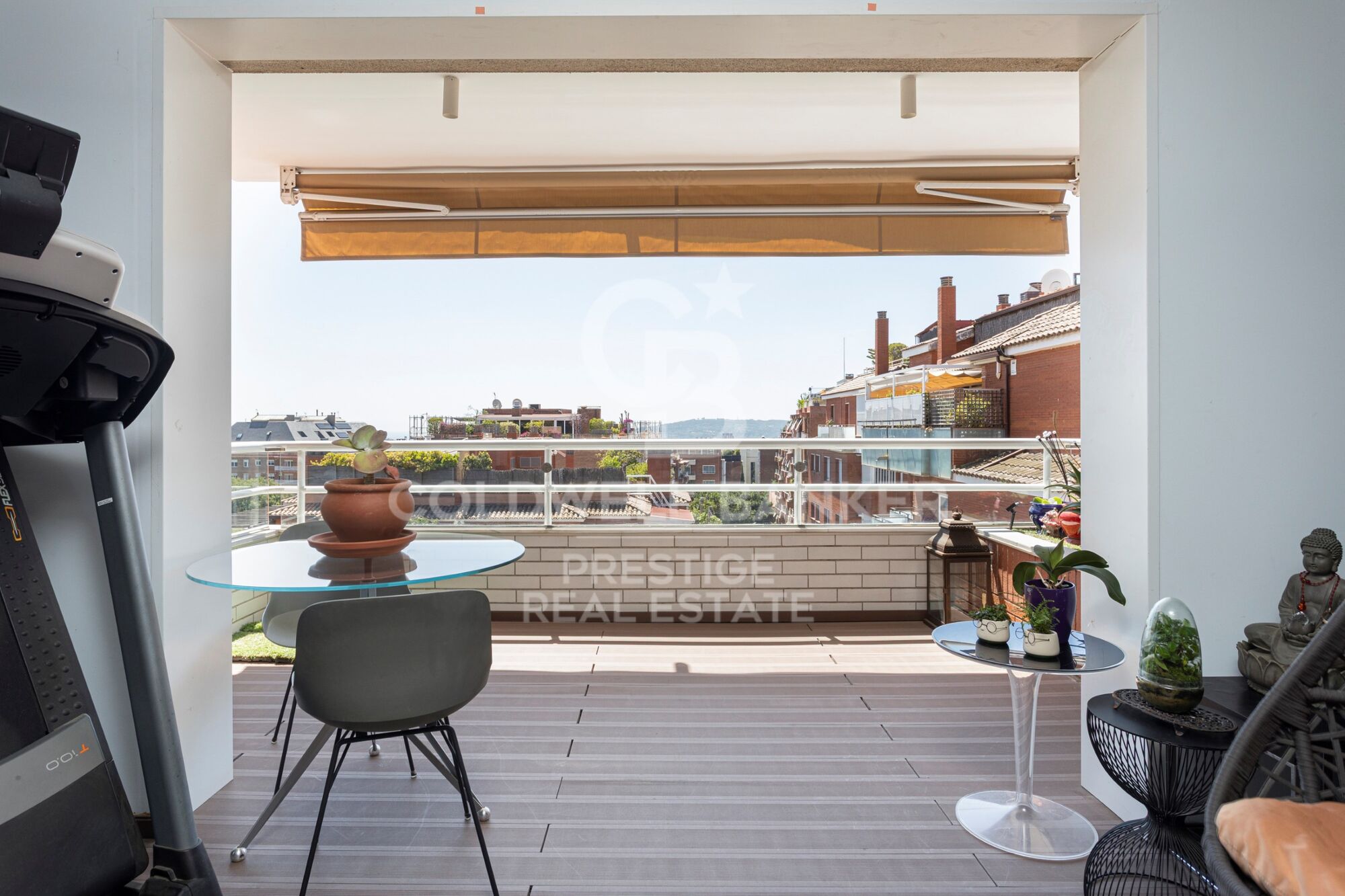 Appartement haut standing à Sant Gervasi - rénové, 3 suites, terrasses et garage triple