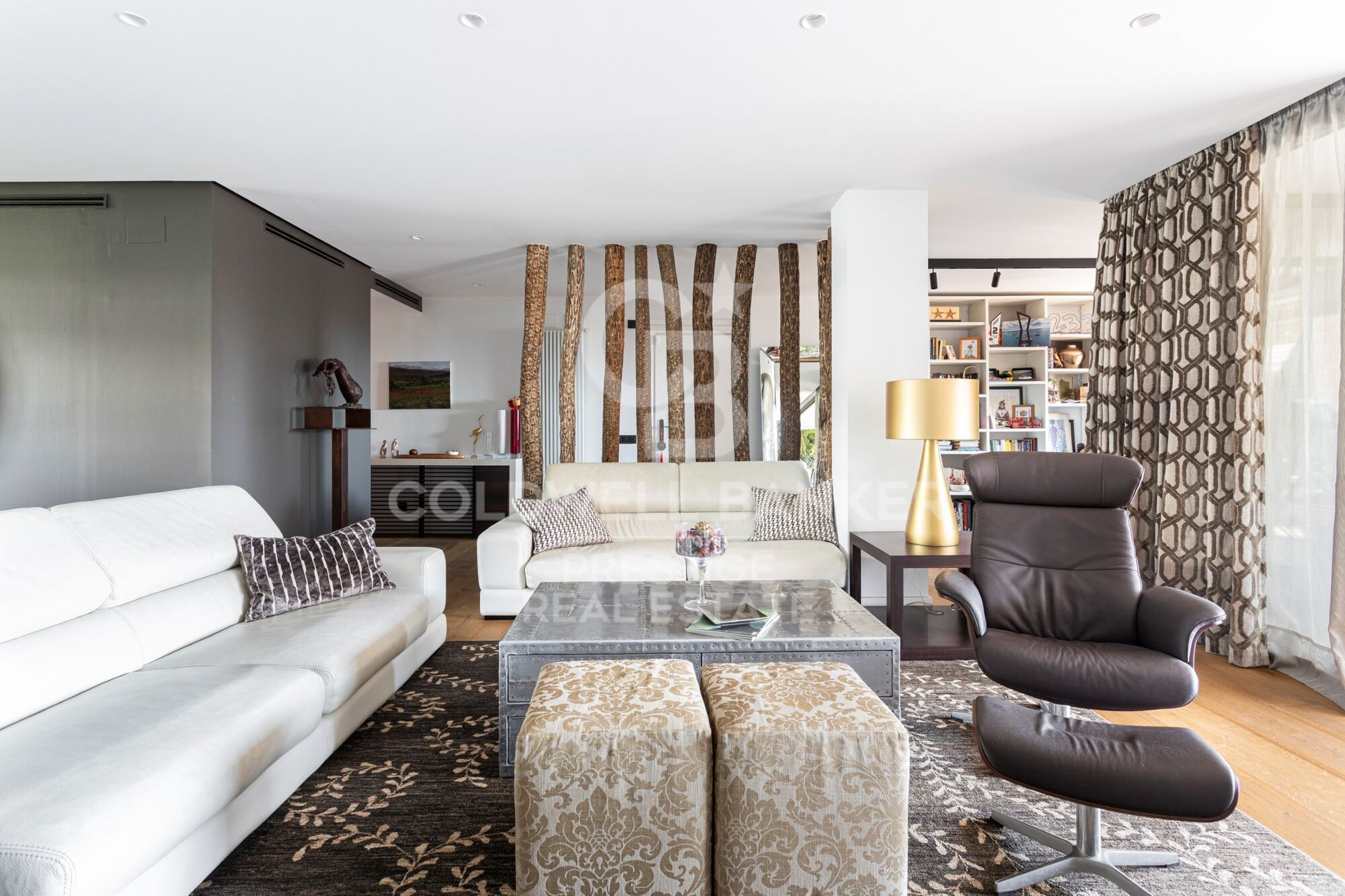 Appartement haut standing à Sant Gervasi - rénové, 3 suites, terrasses et garage triple