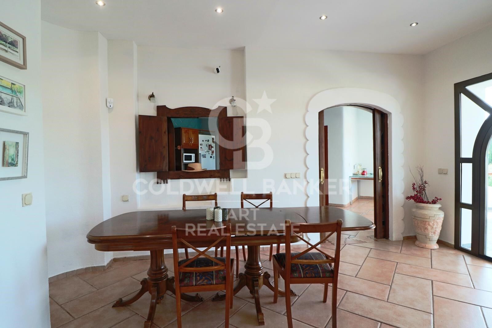 Detached villa with golf views and guest flat in Sotogrande Alto
