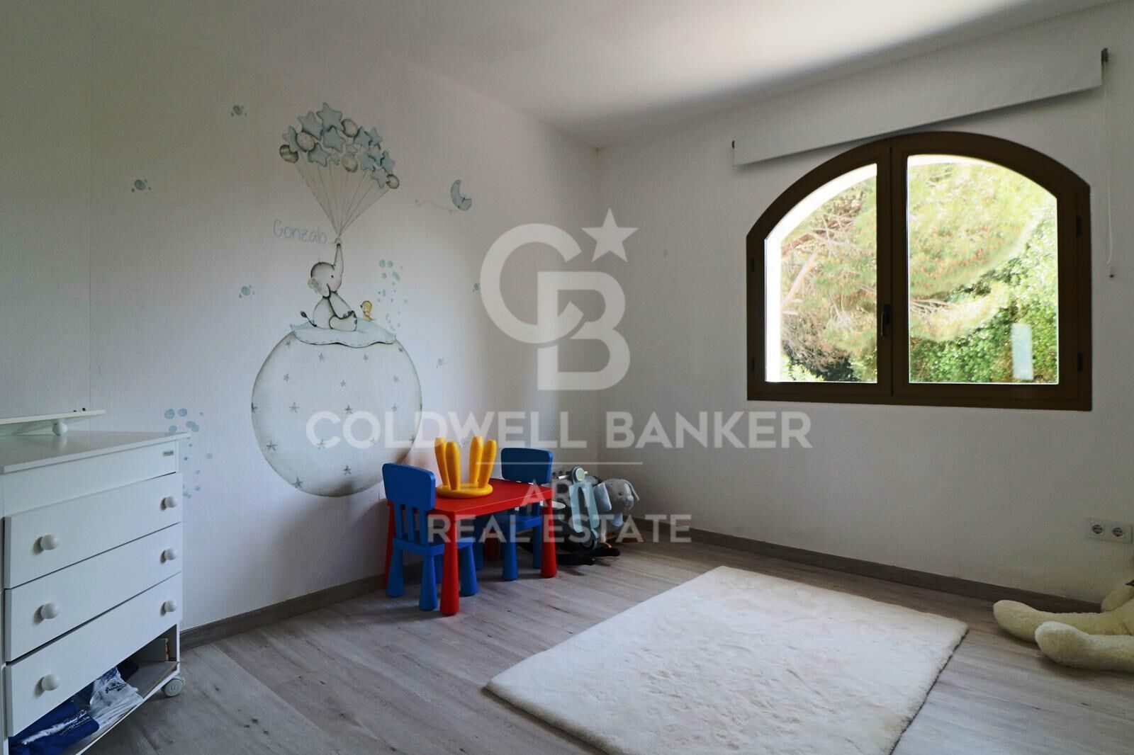 Detached villa with golf views and guest flat in Sotogrande Alto