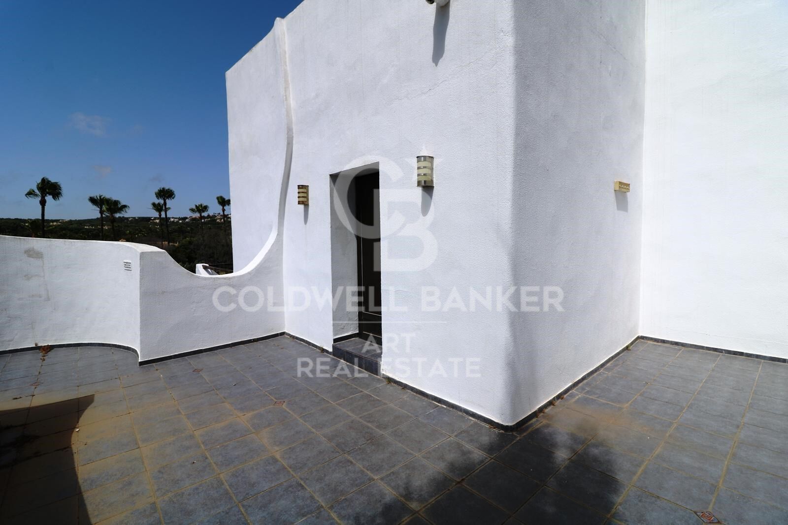 Villa individuelle avec vue sur le golf et appartement d'hôtes à Sotogrande Alto