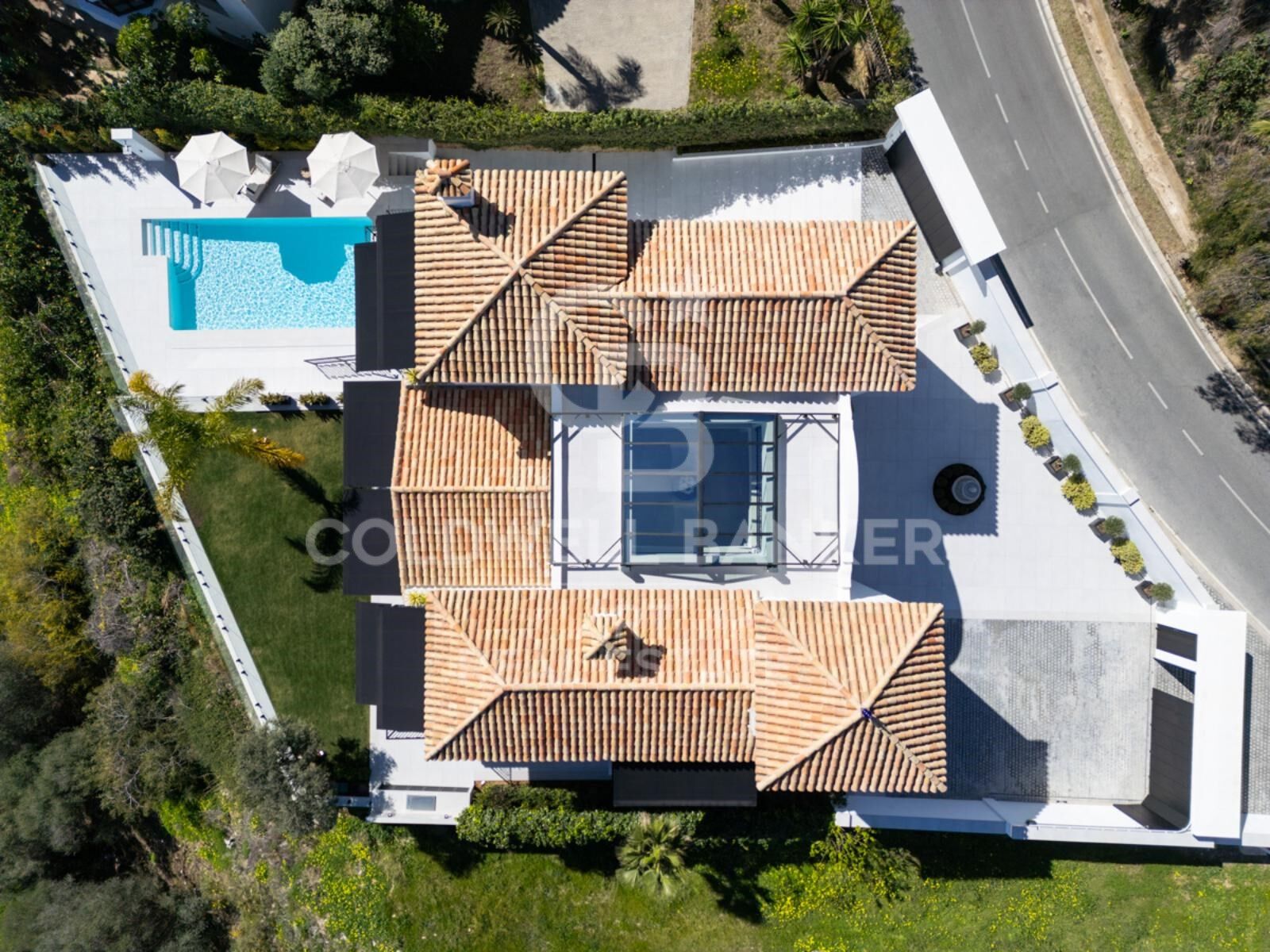 Elegante moderne Villa mit atemberaubendem Blick auf das Mittelmeer, Benahavís, Marbella
