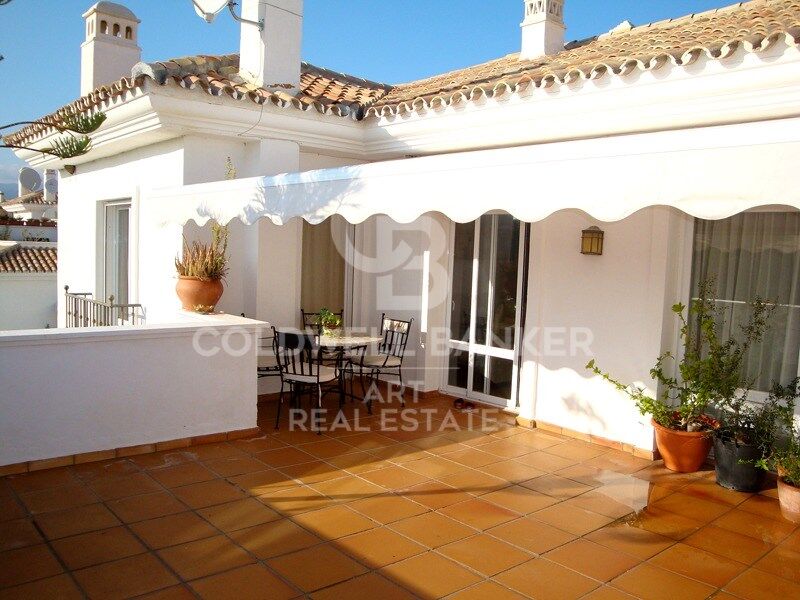 Exclusive penthouse with large terrace and spectacular views in Majestic Gardens, Casares