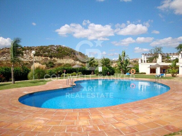 Exclusive penthouse with large terrace and spectacular views in Majestic Gardens, Casares