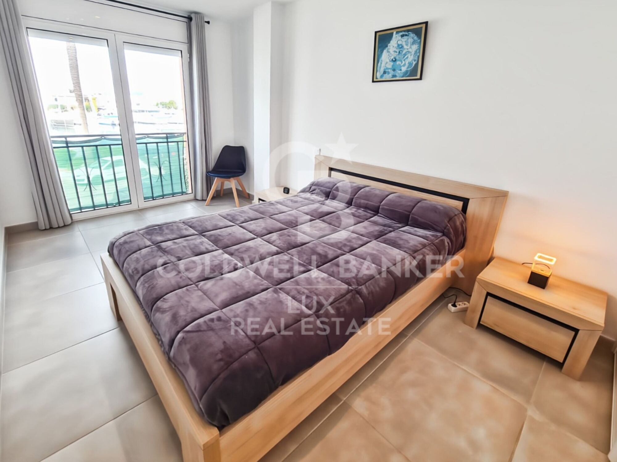 Appartement rénové avec vue canal et licence touristique, Empuriabrava centre