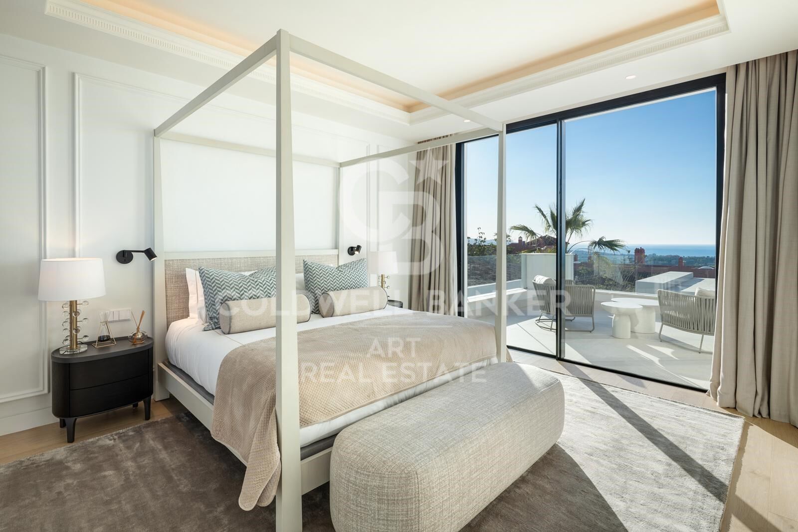 Moderne Luxusvilla mit Panoramablick in Monte Halcones, Benahavís