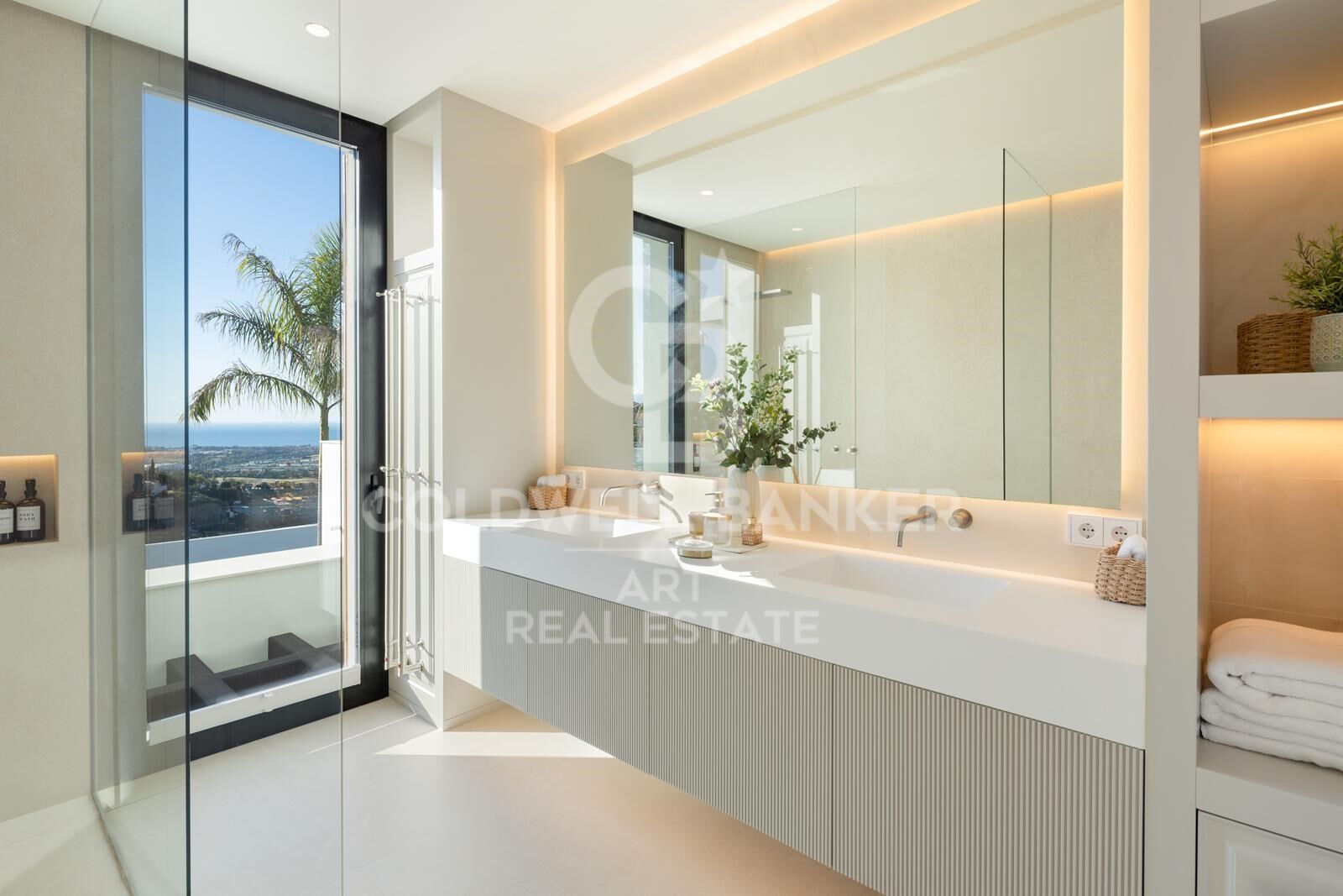 Villa moderna de lujo con vistas panorámicas en Monte Halcones, Benahavís