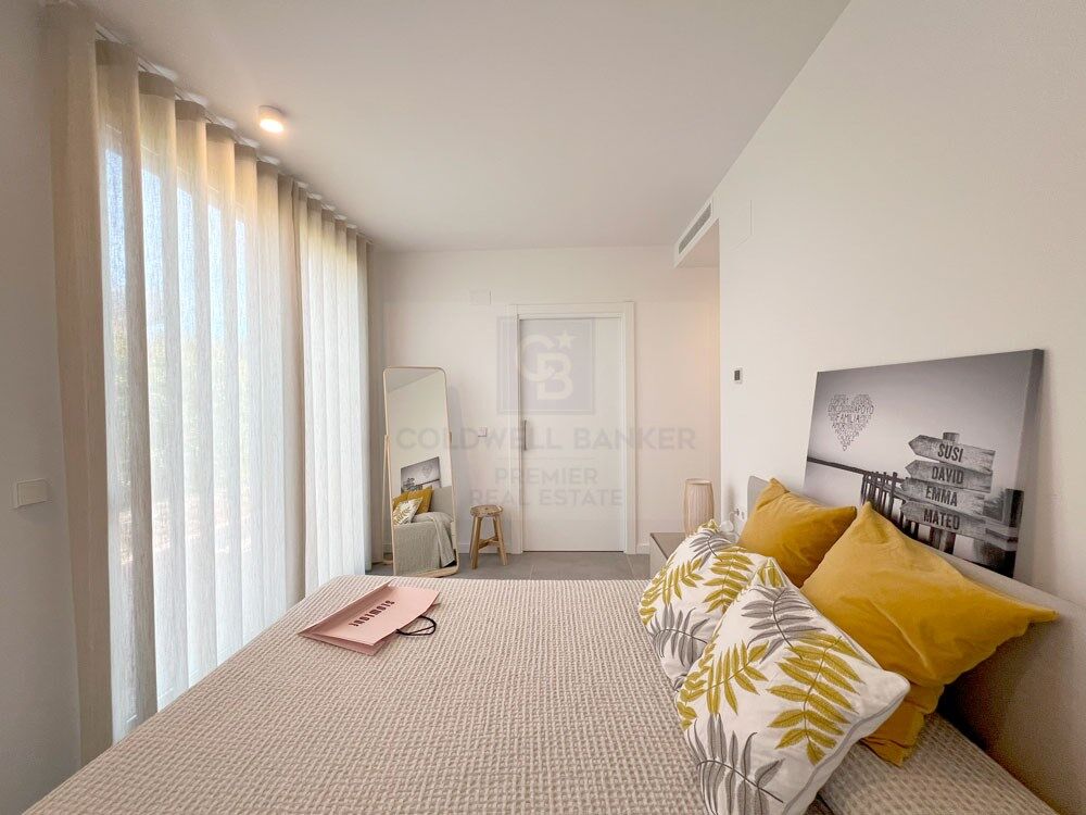 Piso con terraza privada en el RESORT INFINITUM de Salou