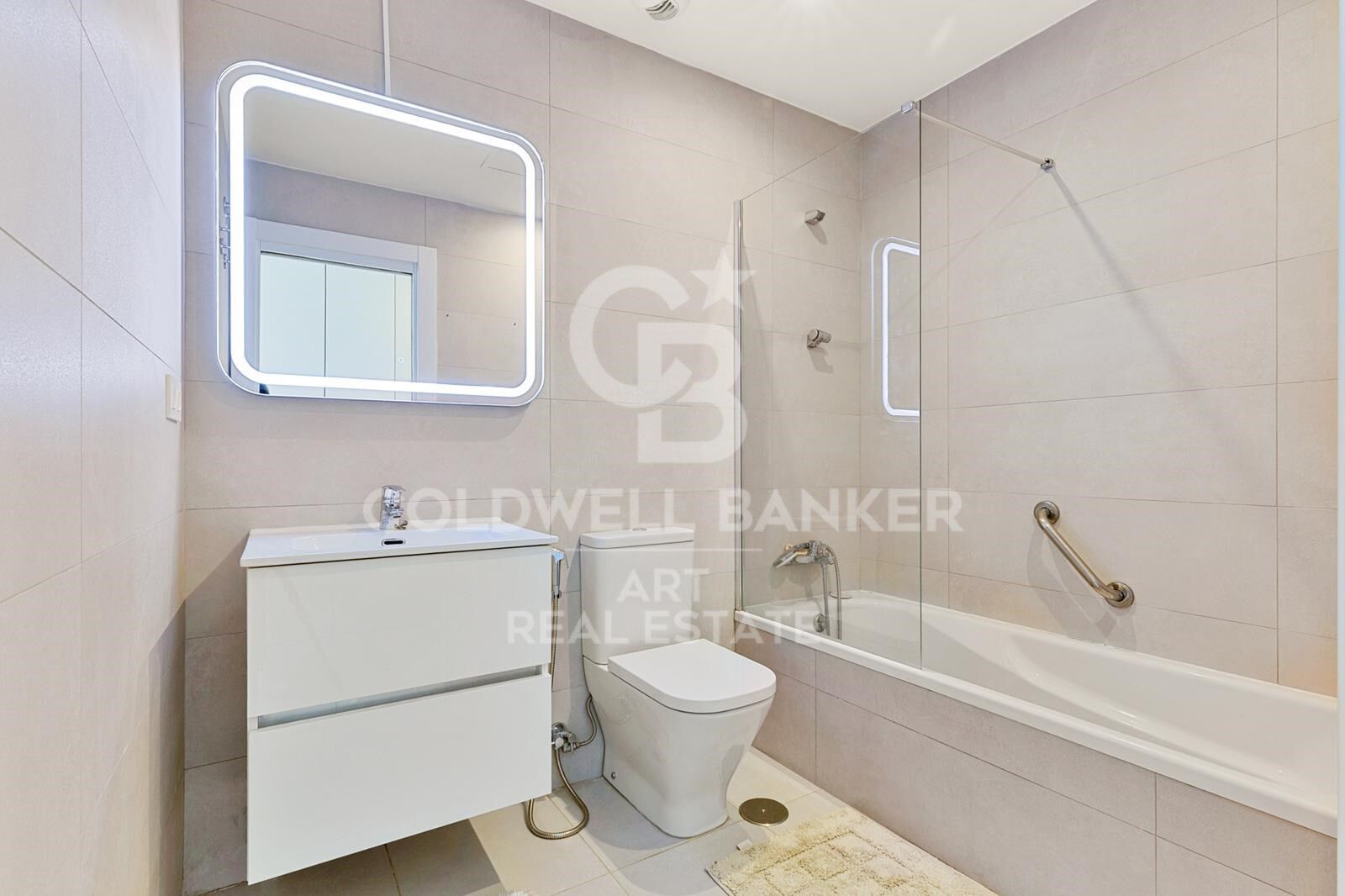Elégant appartement de 3 chambres à coucher à Jardines de Guadaiza, Nueva Andalucía