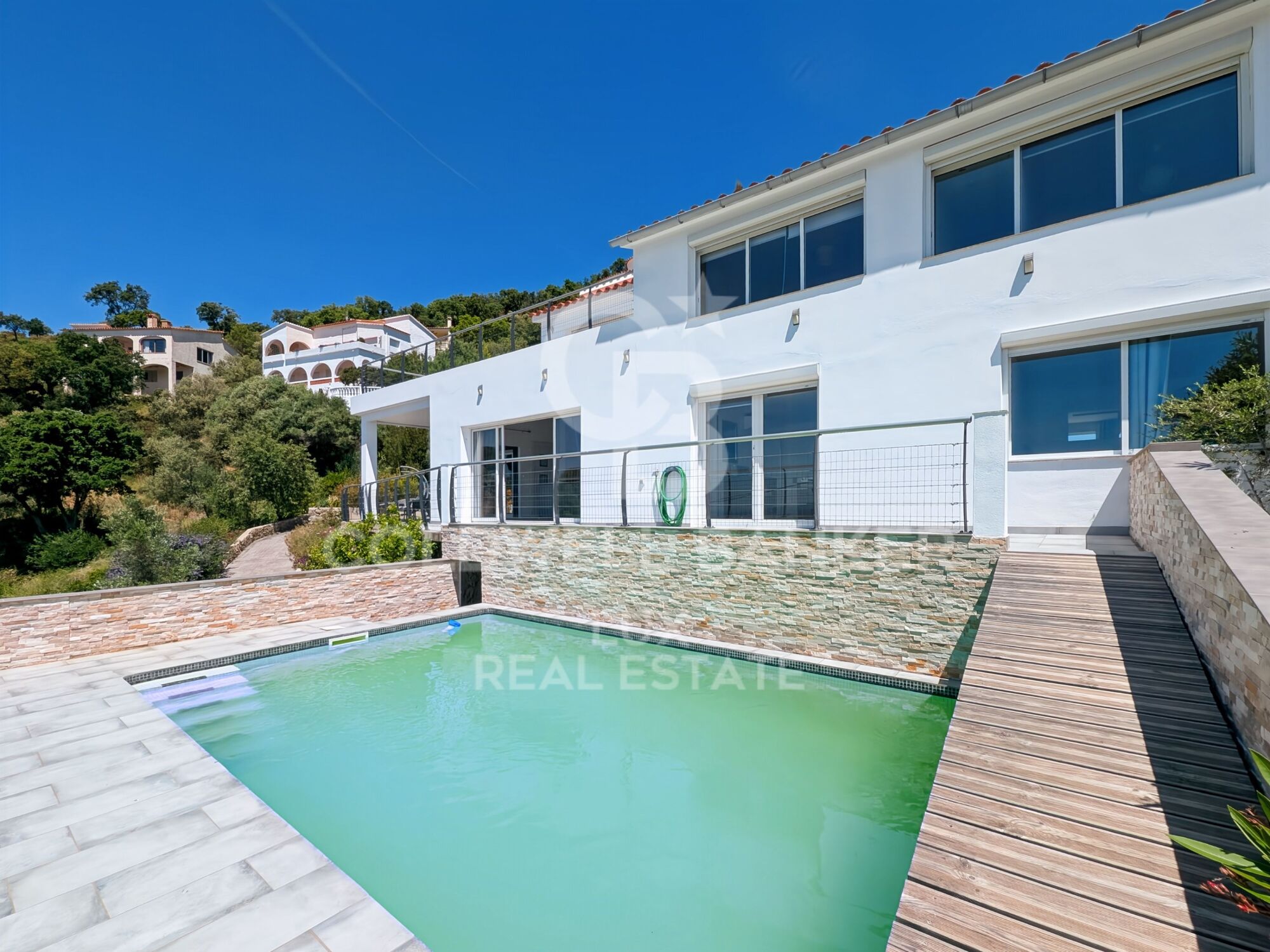 Villa con vistas al mar en las alturas de Roses, Mas Fumats