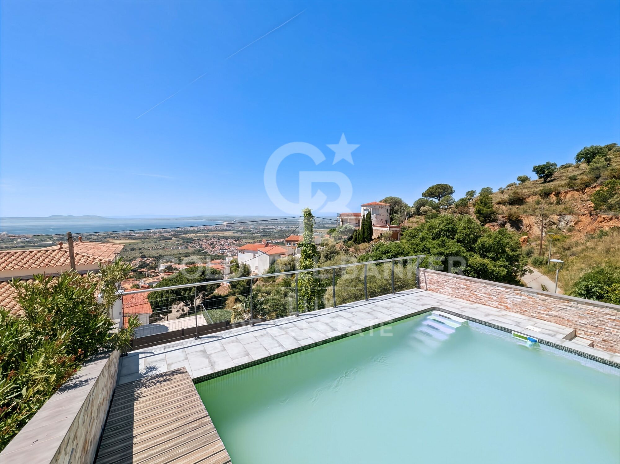 Villa mit Meerblick auf den Höhen von Roses, Mas Fumats