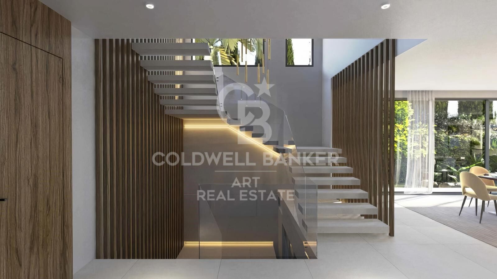 Luxury villa with panoramic sea view in Bahía de las Rocas, Manilva