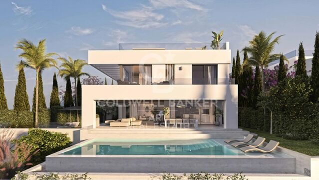 Villa de lujo con vistas panorámicas al mar en Bahía de las Rocas, Manilva