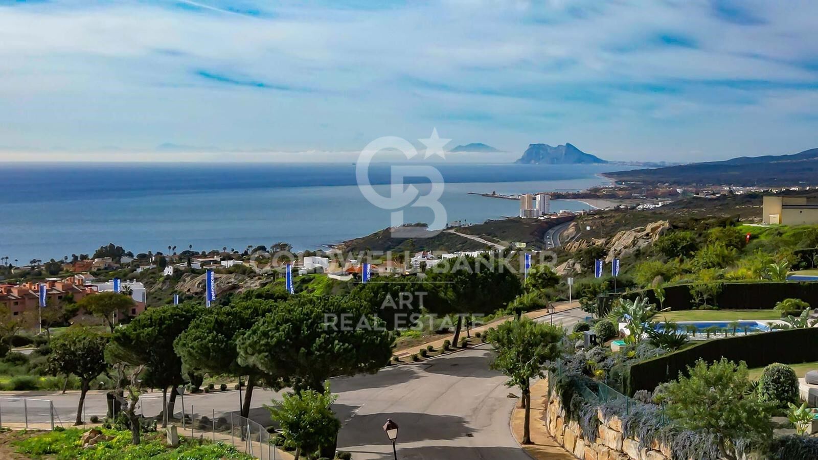 Exklusives Grundstück mit Panoramablick auf das Meer in Bahía de Las Rocas, Manilva