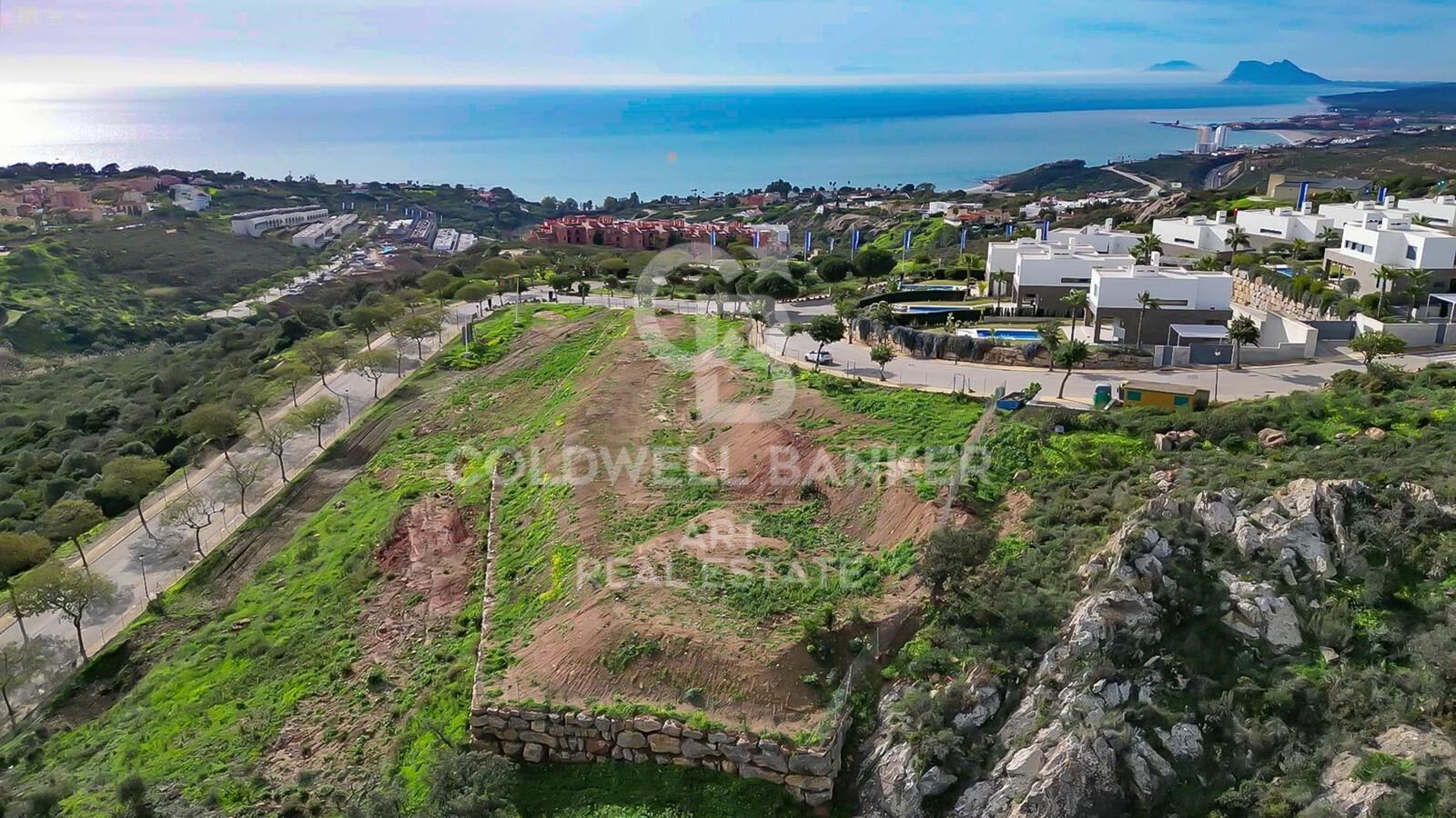 Exklusives Grundstück mit Panoramablick auf das Meer in Bahía de Las Rocas, Manilva