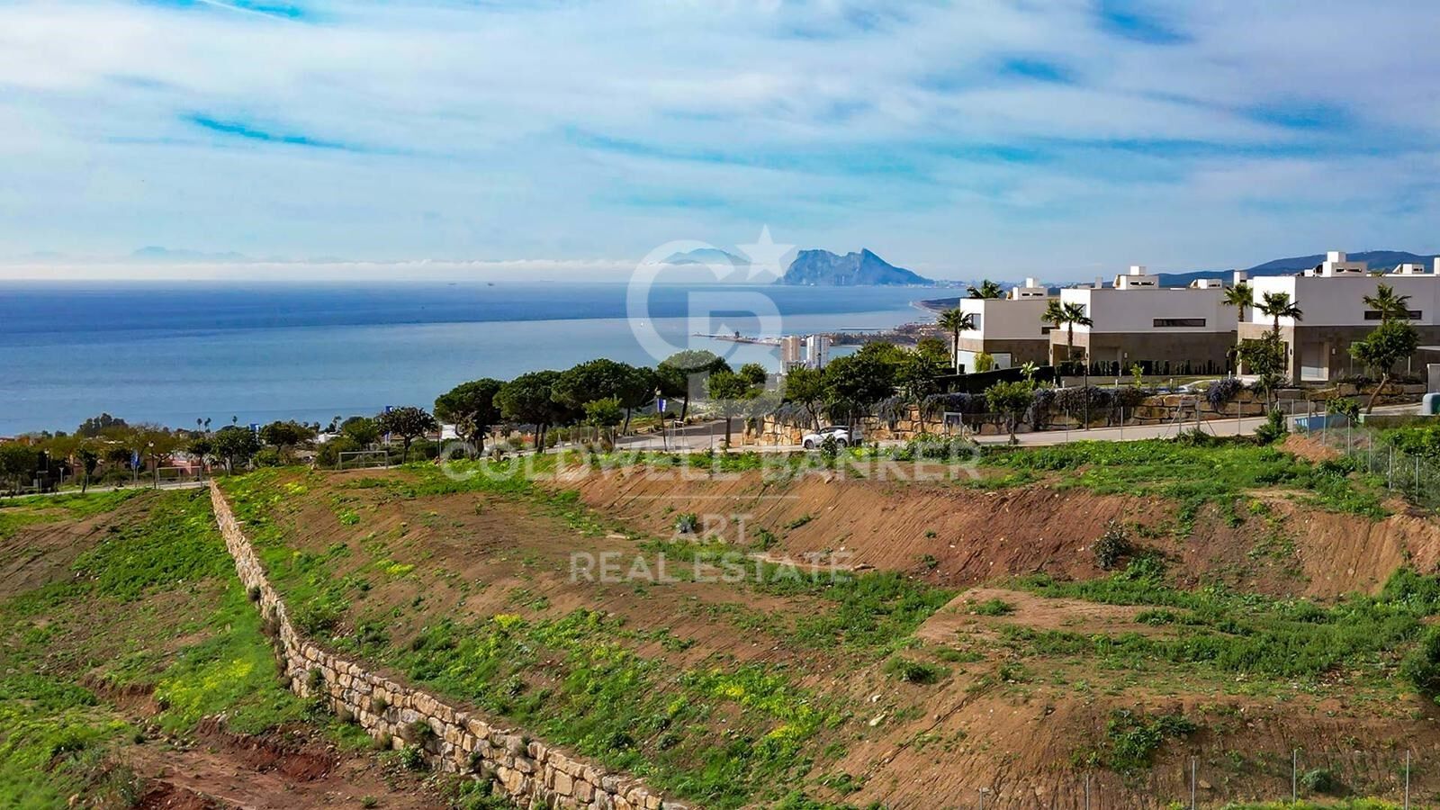 Exklusives Grundstück mit Panoramablick auf das Meer in Bahía de Las Rocas, Manilva