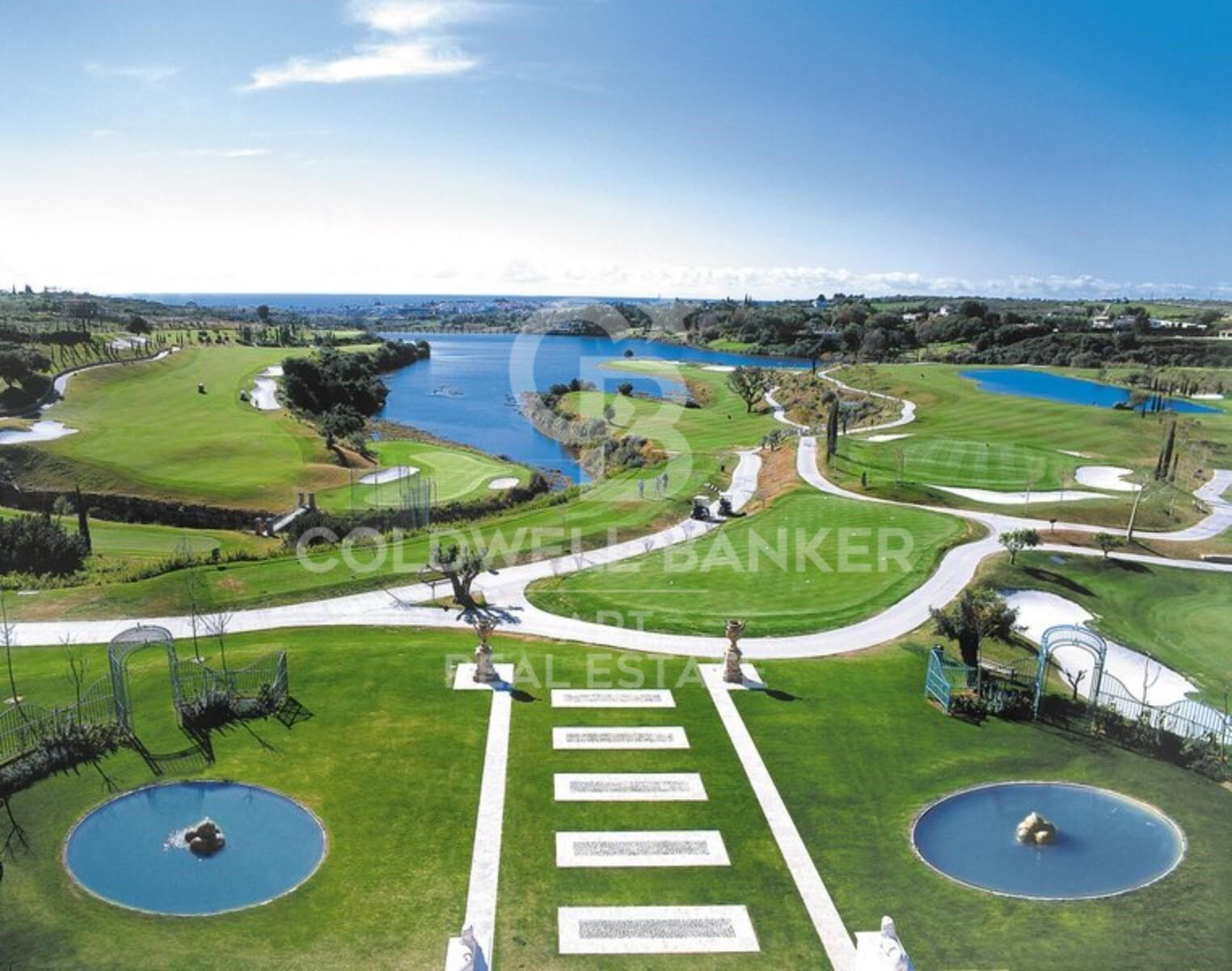 Moderne Luxusvilla mit Meerblick in Los Flamingos, Benahavís