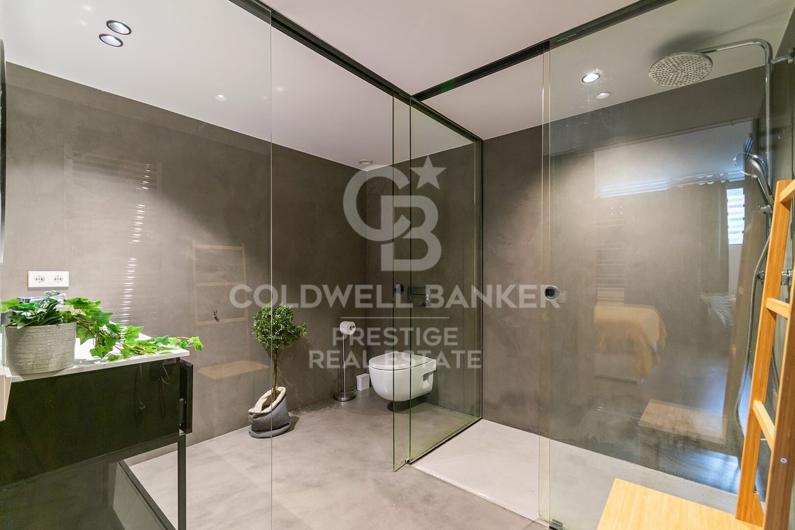 Loft de lujo con piscina en rooftop en edificio histórico del Poblenou, Barcelona