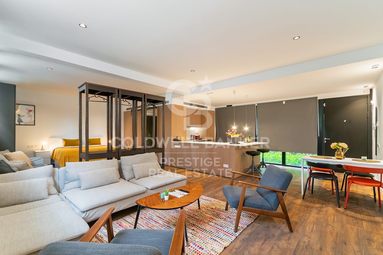 Loft de lujo con piscina en rooftop en edificio histórico del Poblenou, Barcelona