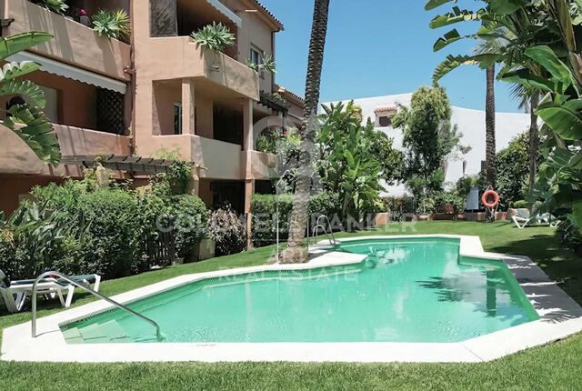 Elegant apartment in Marbella's prestigious Golden Mile