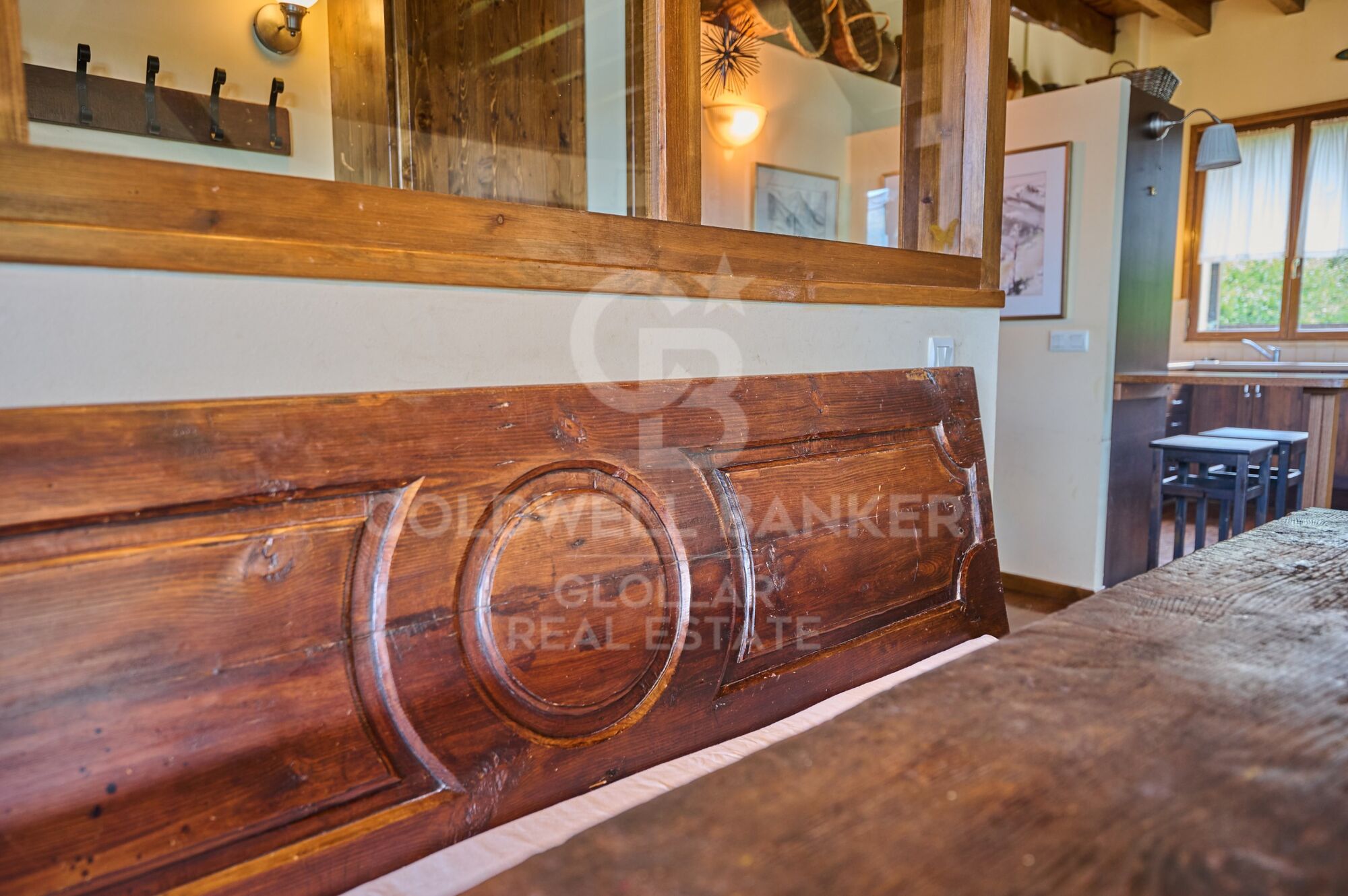 Casa con era ceretana en Err