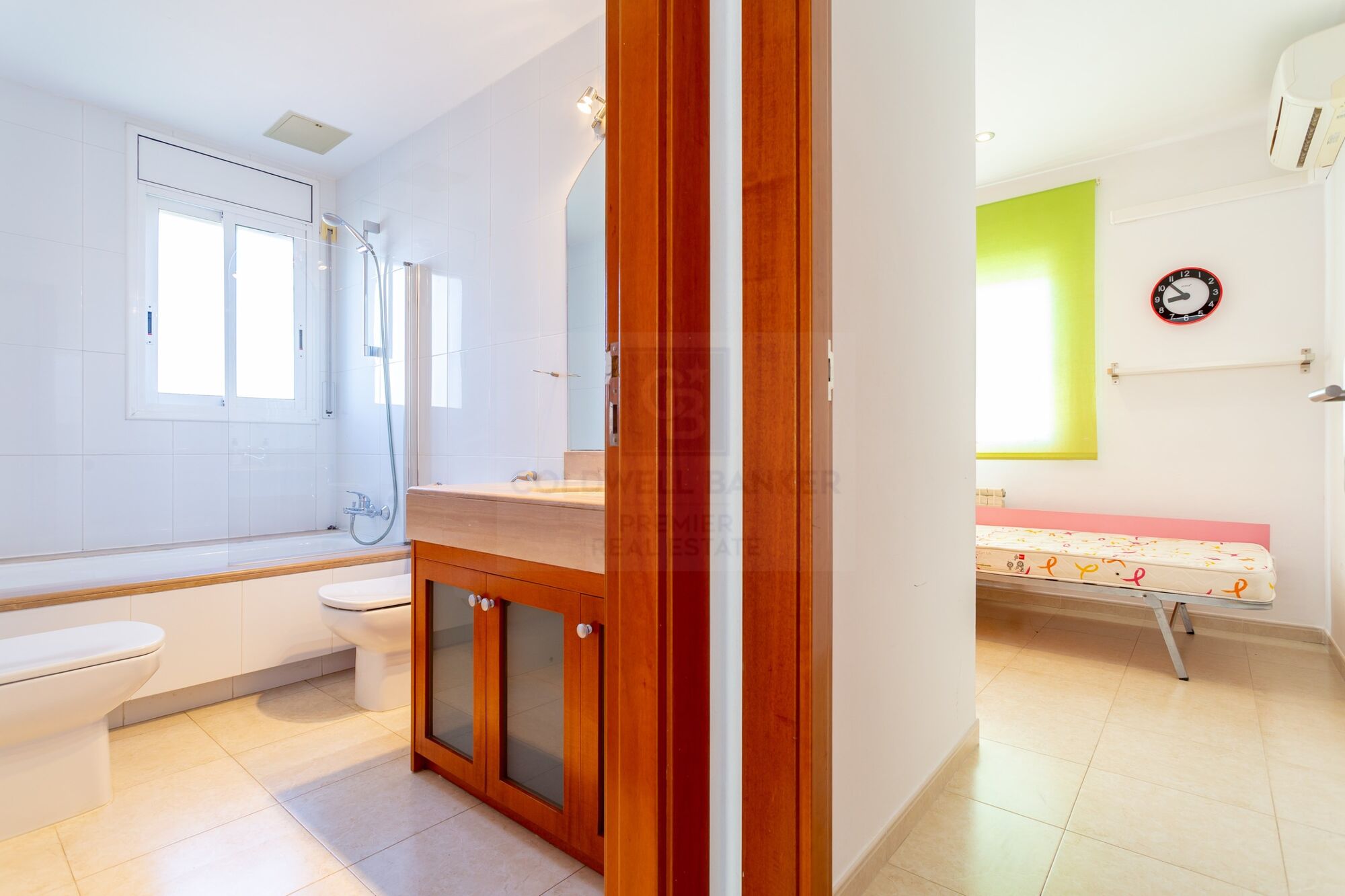 Individual house with pool and barbecue in Vilafortuny