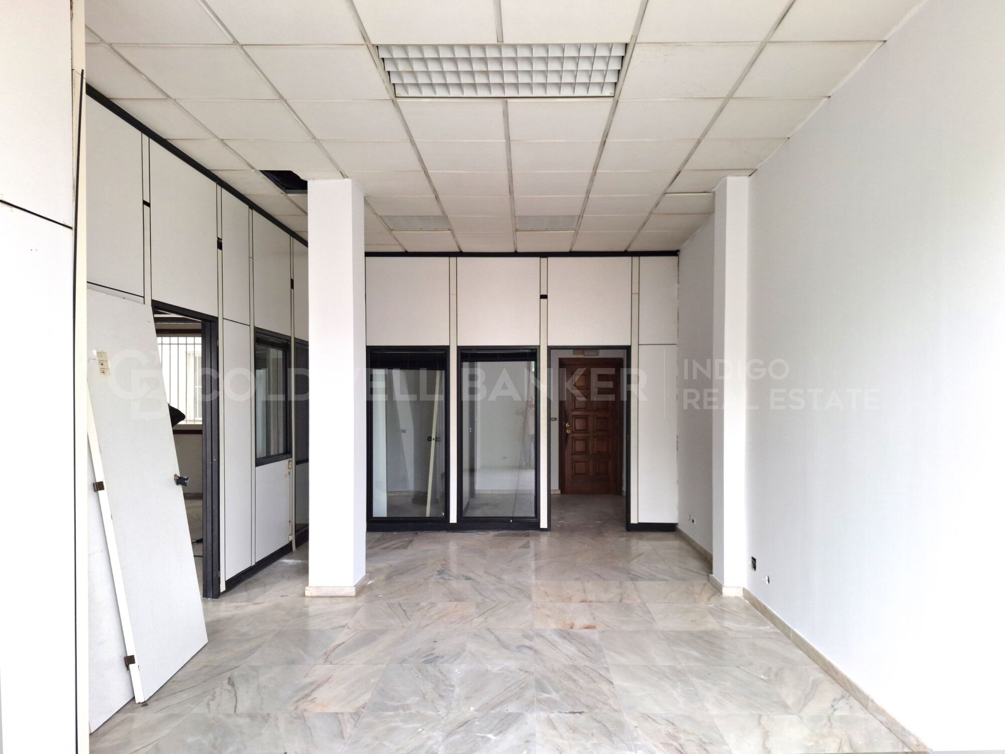 Office with Excellent Views in Plaza de Compostela