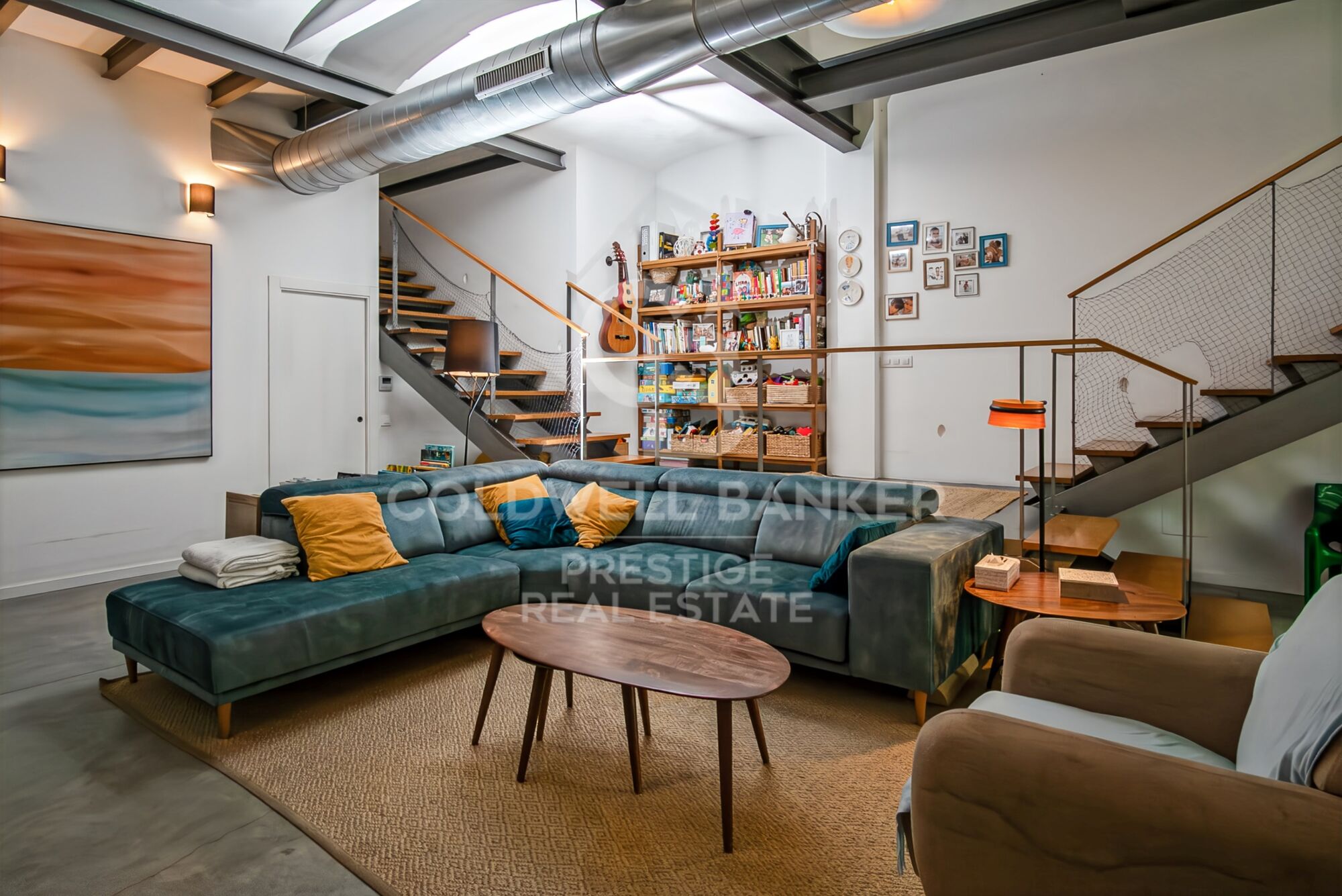 Exklusives Doppelhaus mit Terrasse, privater Garage und kompletter Renovierung im Zentrum von Badalona