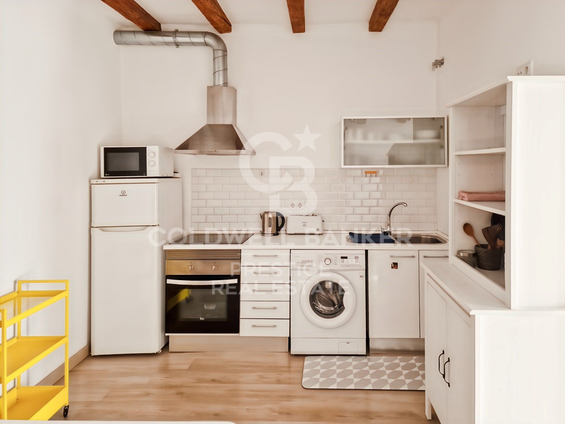 Penthouse with terrace for sale in Ciutat Vella,Barcelona