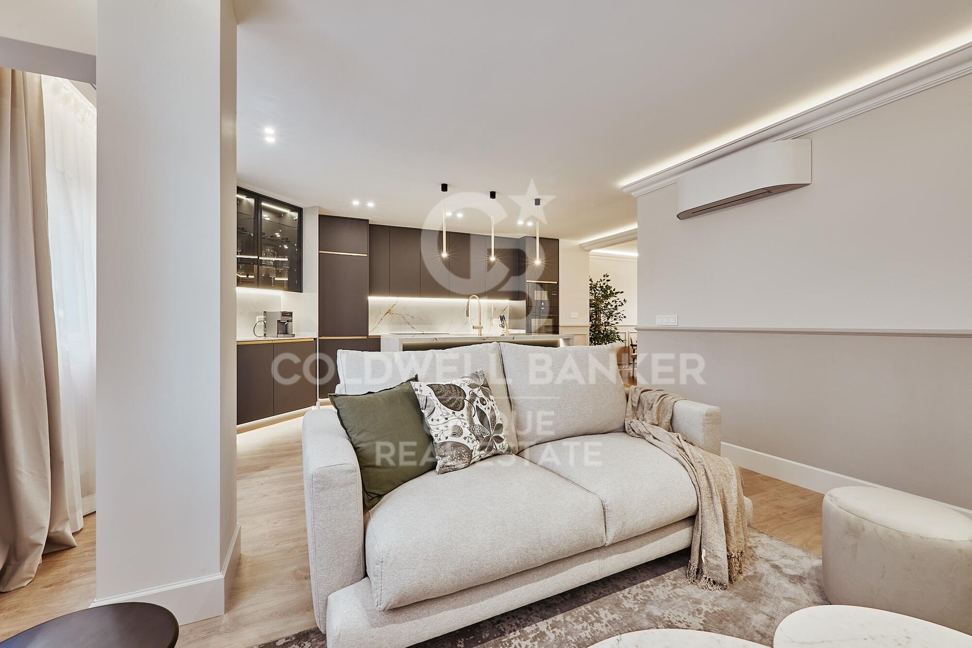 Vollständig renovierte Wohnung in Barrio de Salamanca