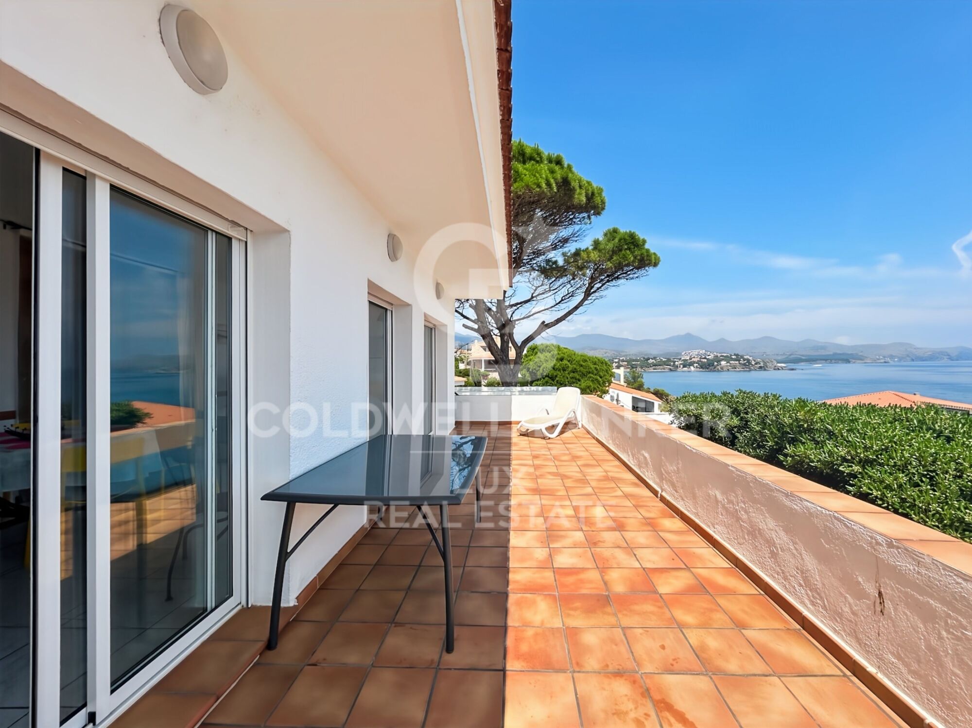 Seafront Tourist Resort for Sale in Llançà, Costa Brava