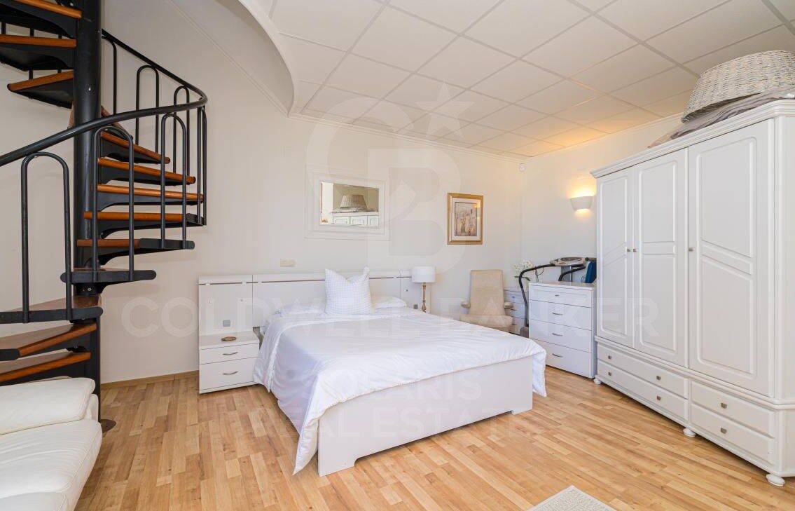 Villa de ensueño en Moraira con licencia turística y vistas panorámicas - exclusiva oportunidad de inversión y estilo de vida