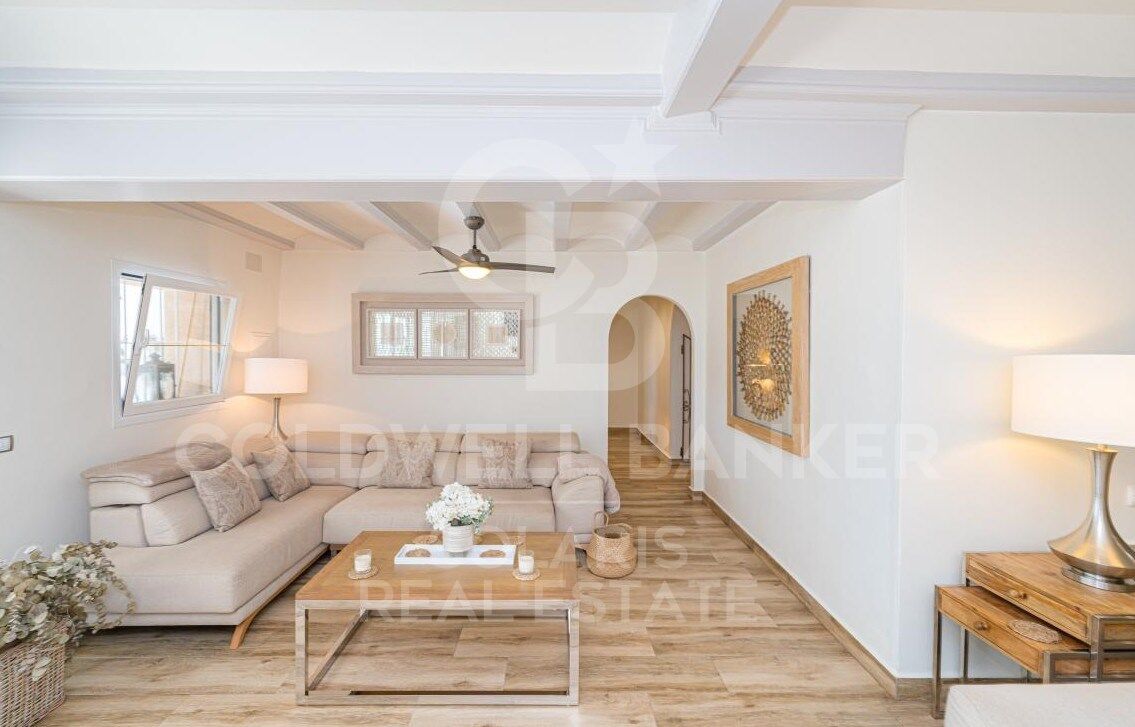 Villa de ensueño en Moraira con licencia turística y vistas panorámicas - exclusiva oportunidad de inversión y estilo de vida