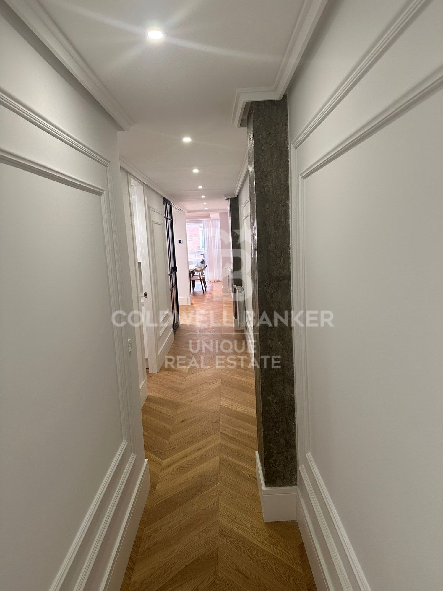 Exclusivo piso de 4 habitaciones y terraza en el Barrio Salamanca