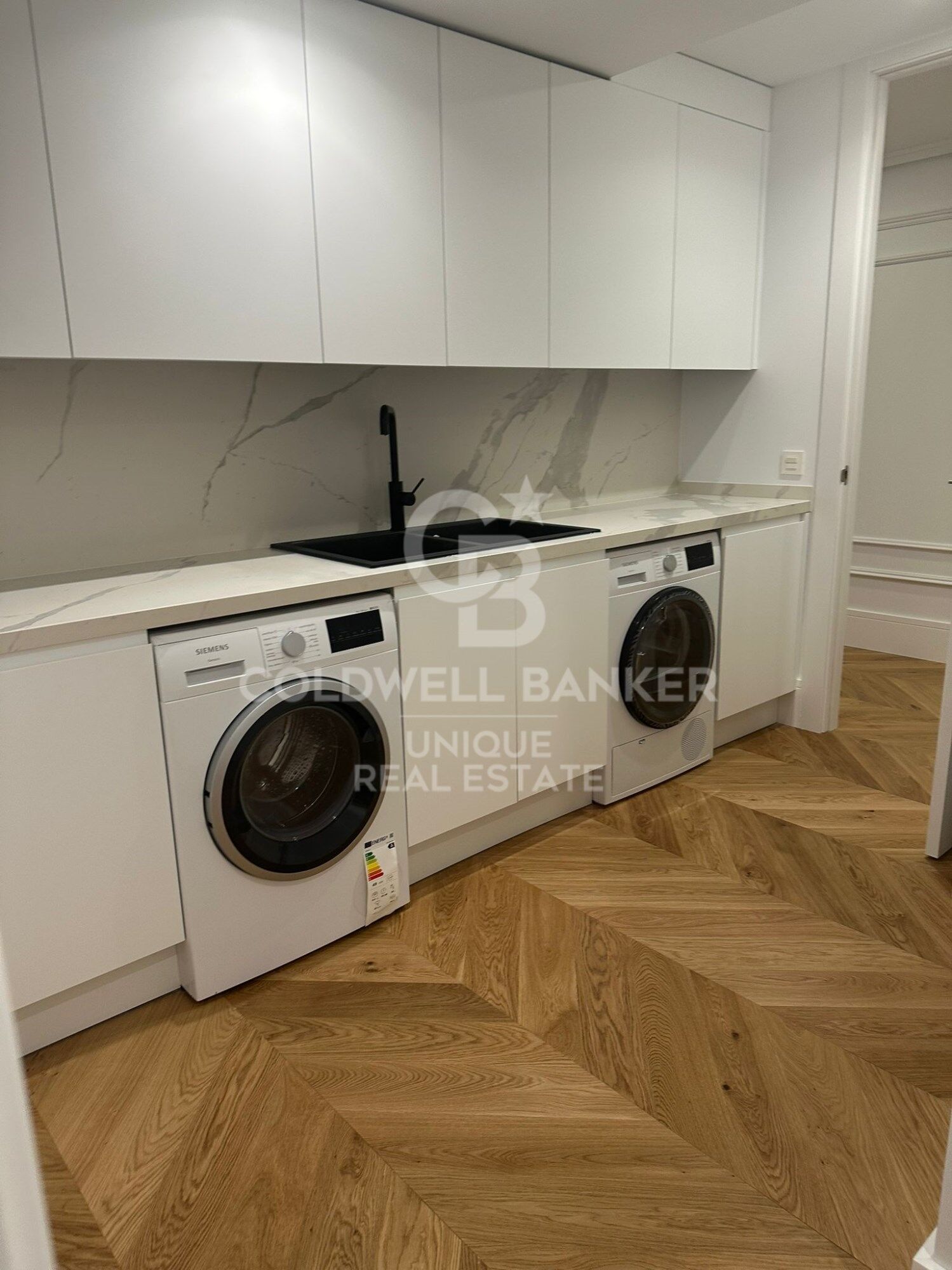 Exclusivo piso de 4 habitaciones y terraza en el Barrio Salamanca