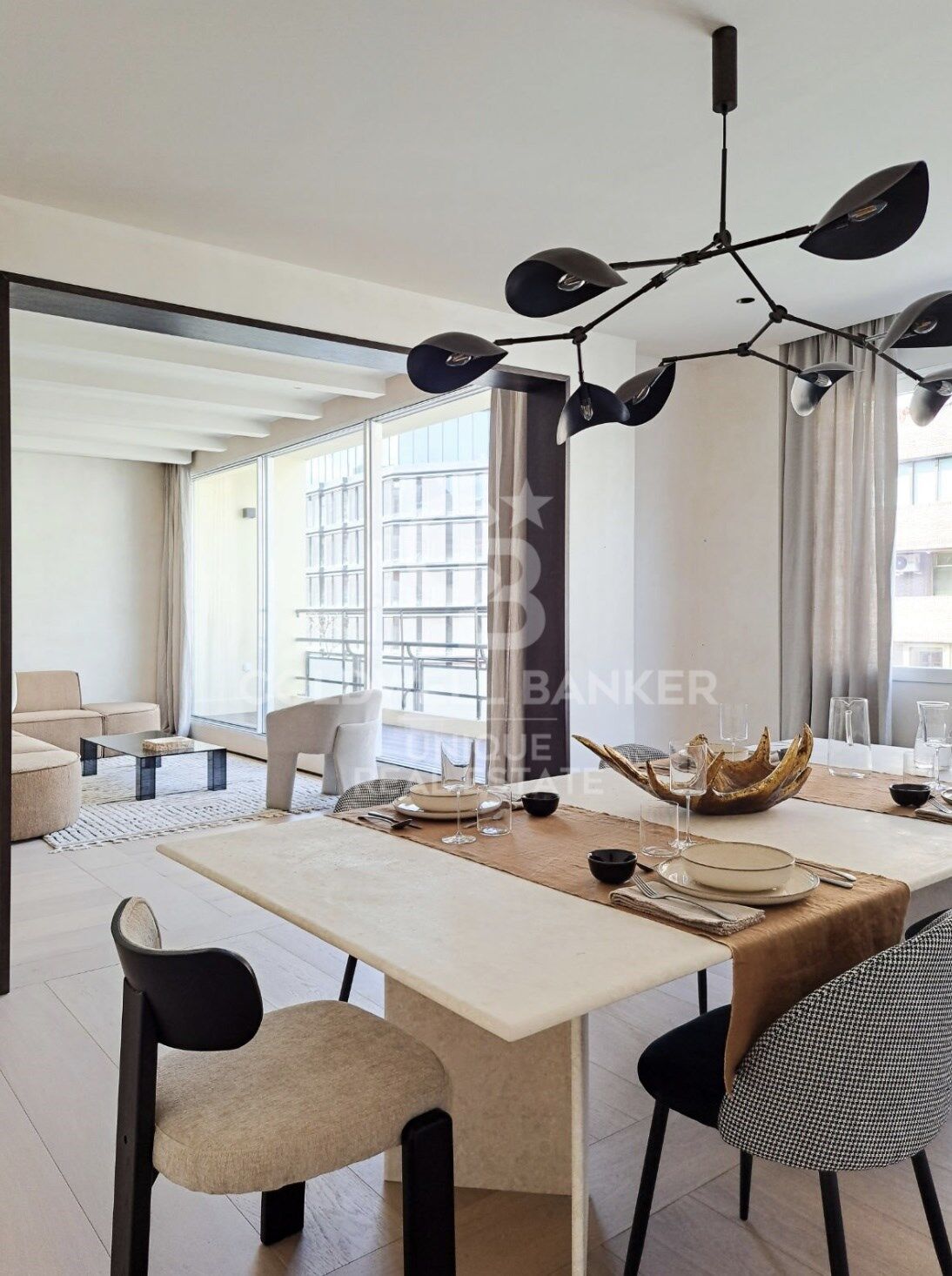 Exclusivo piso a estrenar de 4 habitaciones y terraza en Almagro, Madrid